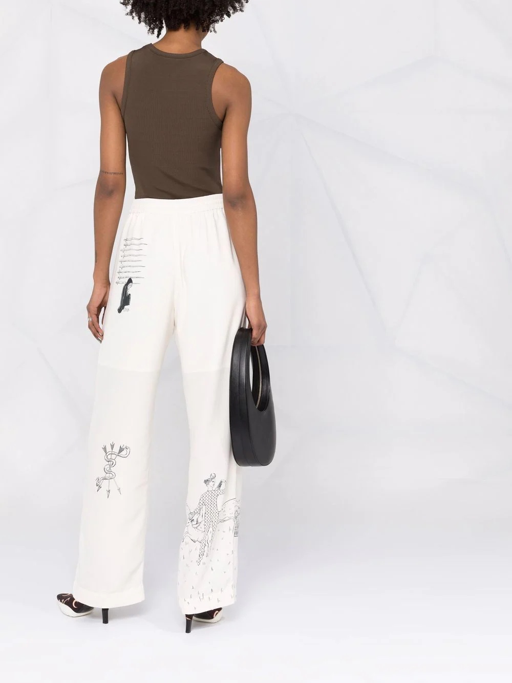 graphic-print trousers - 4