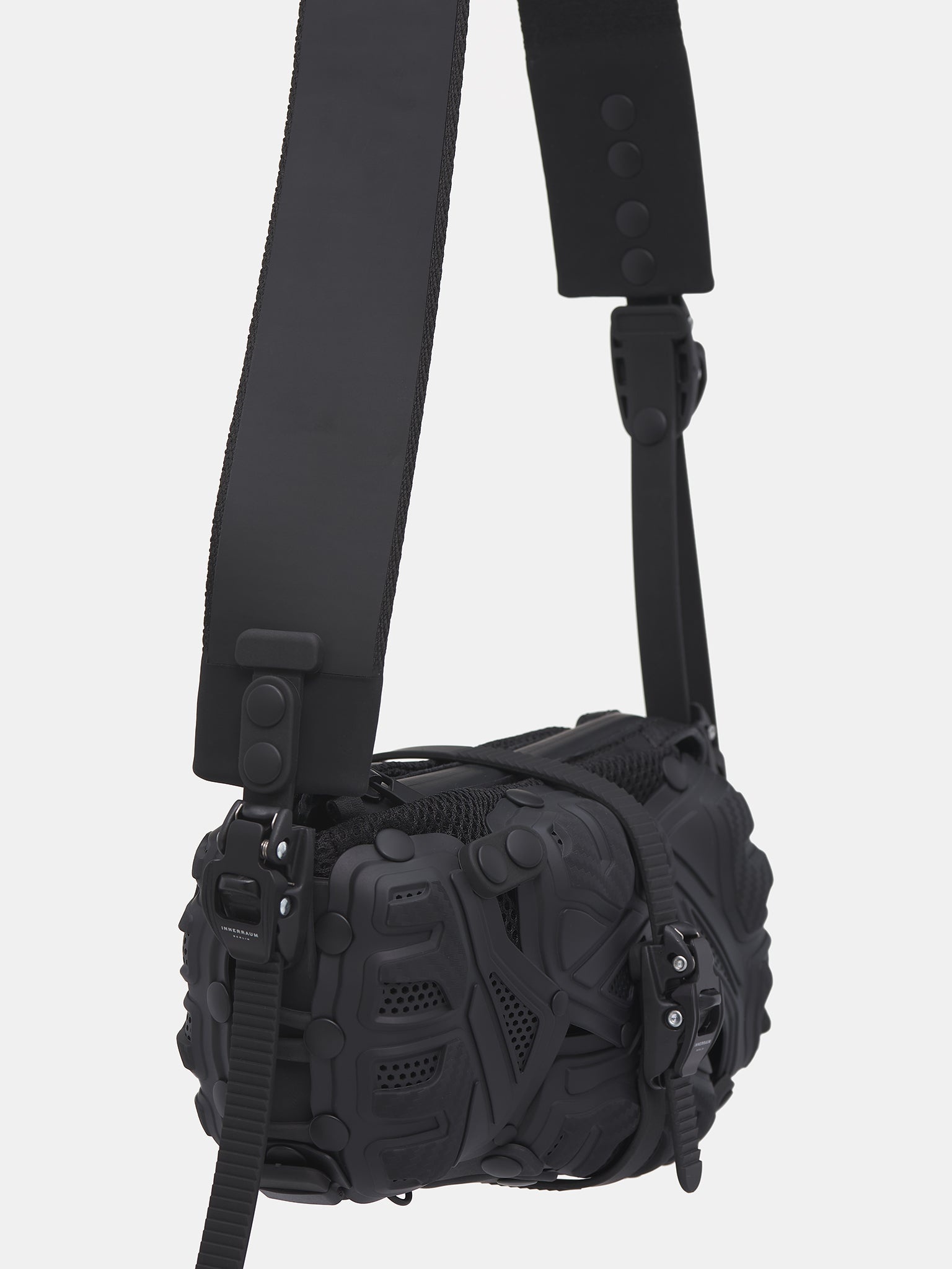 I67 Cross Body Bag - 4