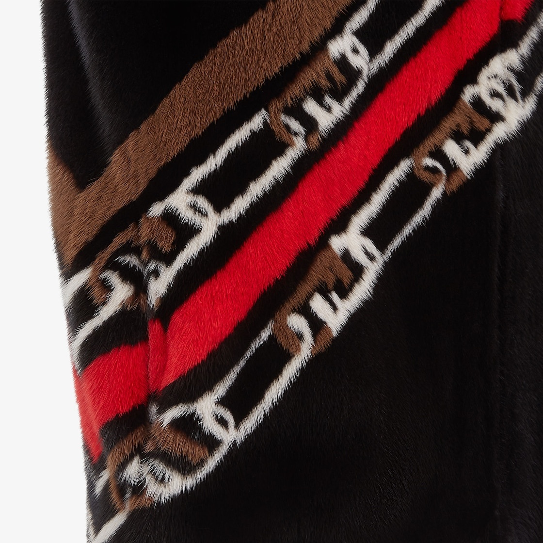 Gilet with high collar. Welt pockets. Zip fastening with double slider. Made of black mink. Embellis - 3