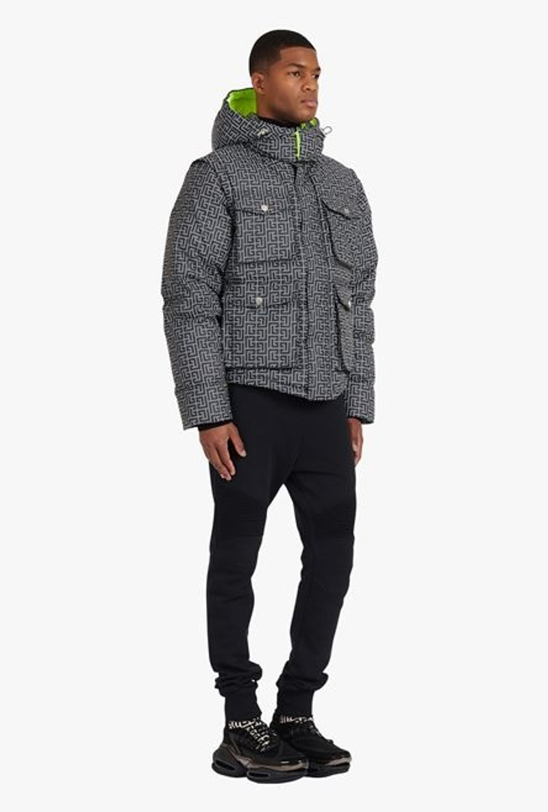 Capsule After ski - Ivory and black reflective quilted coat with Balmain monogram 7