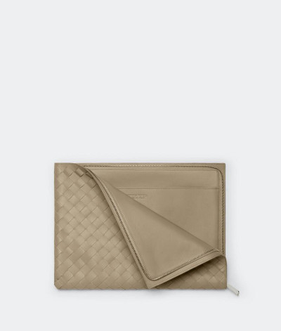 Bottega Veneta half-zip pouch outlook