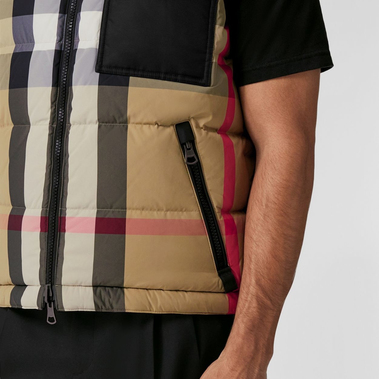 Reversible Check Nylon Puffer Gilet - 5