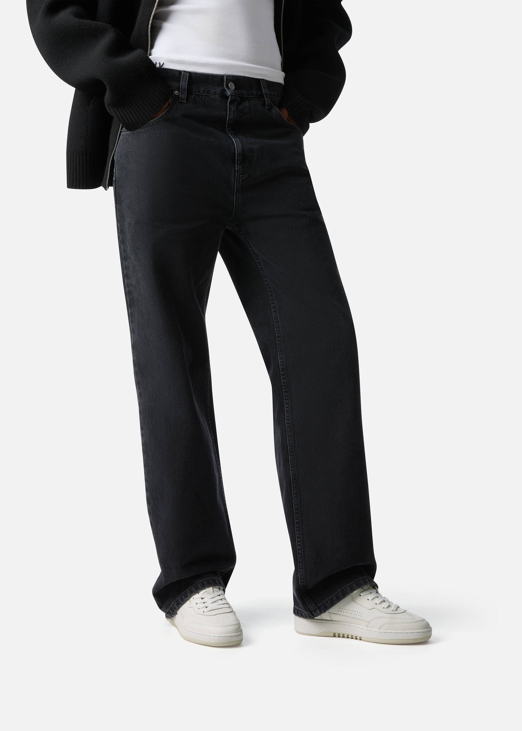 Dice T-Toe Sneaker - 6