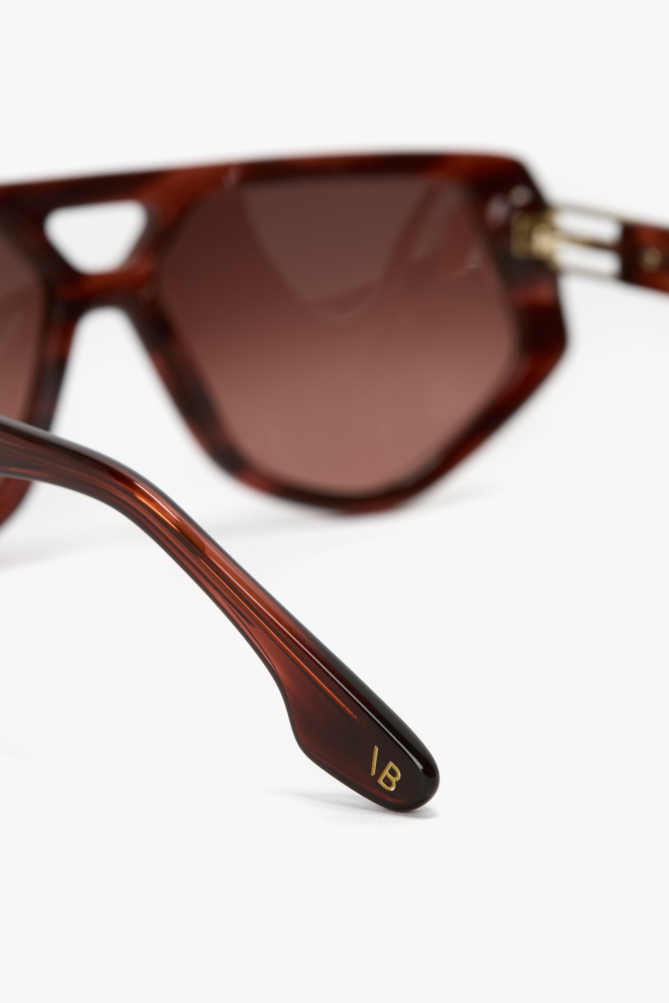 Double Bridge B Frame Logo Sunglasses In Striped Red - 6