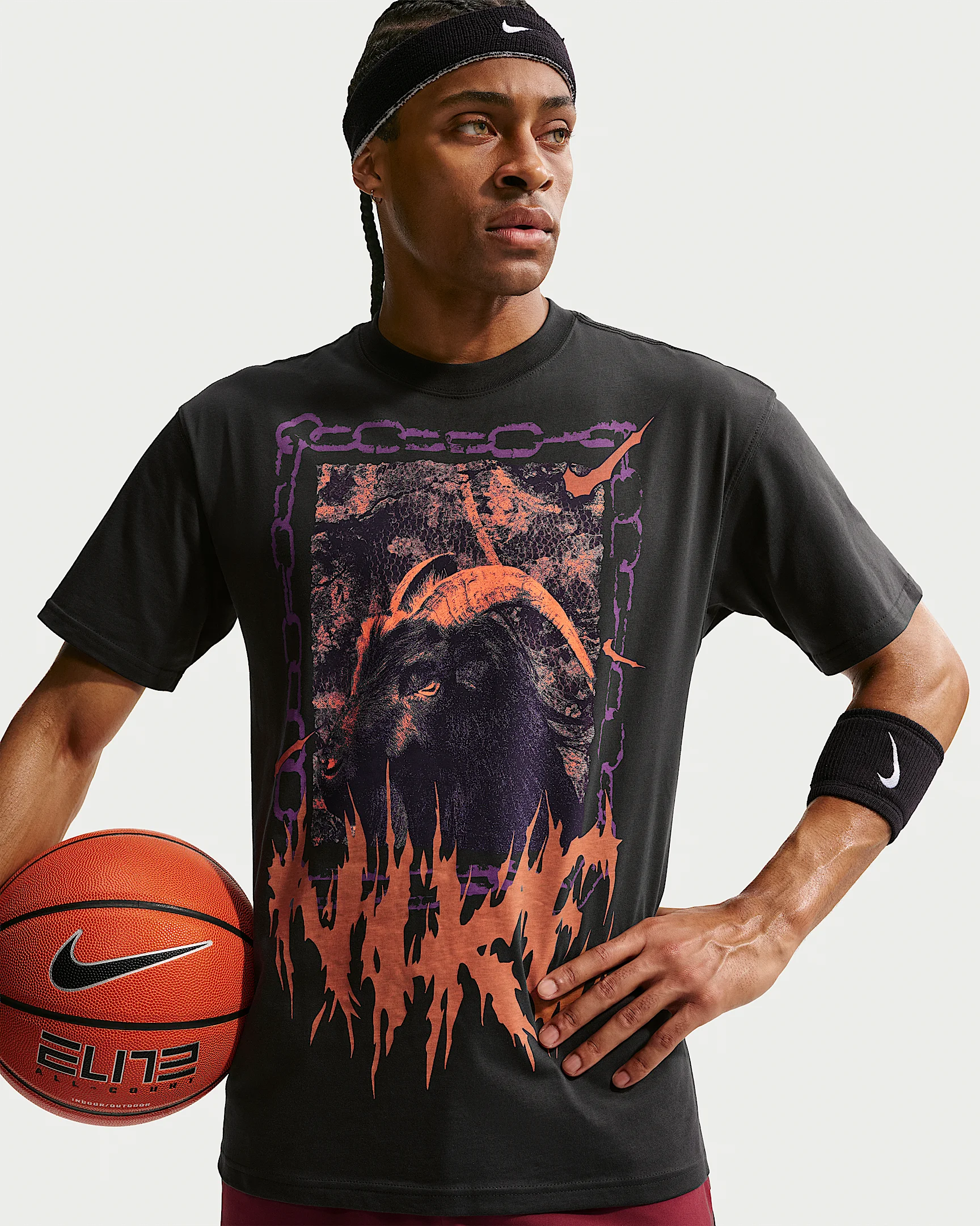 Nike Men's Basketball T-Shirt - 1