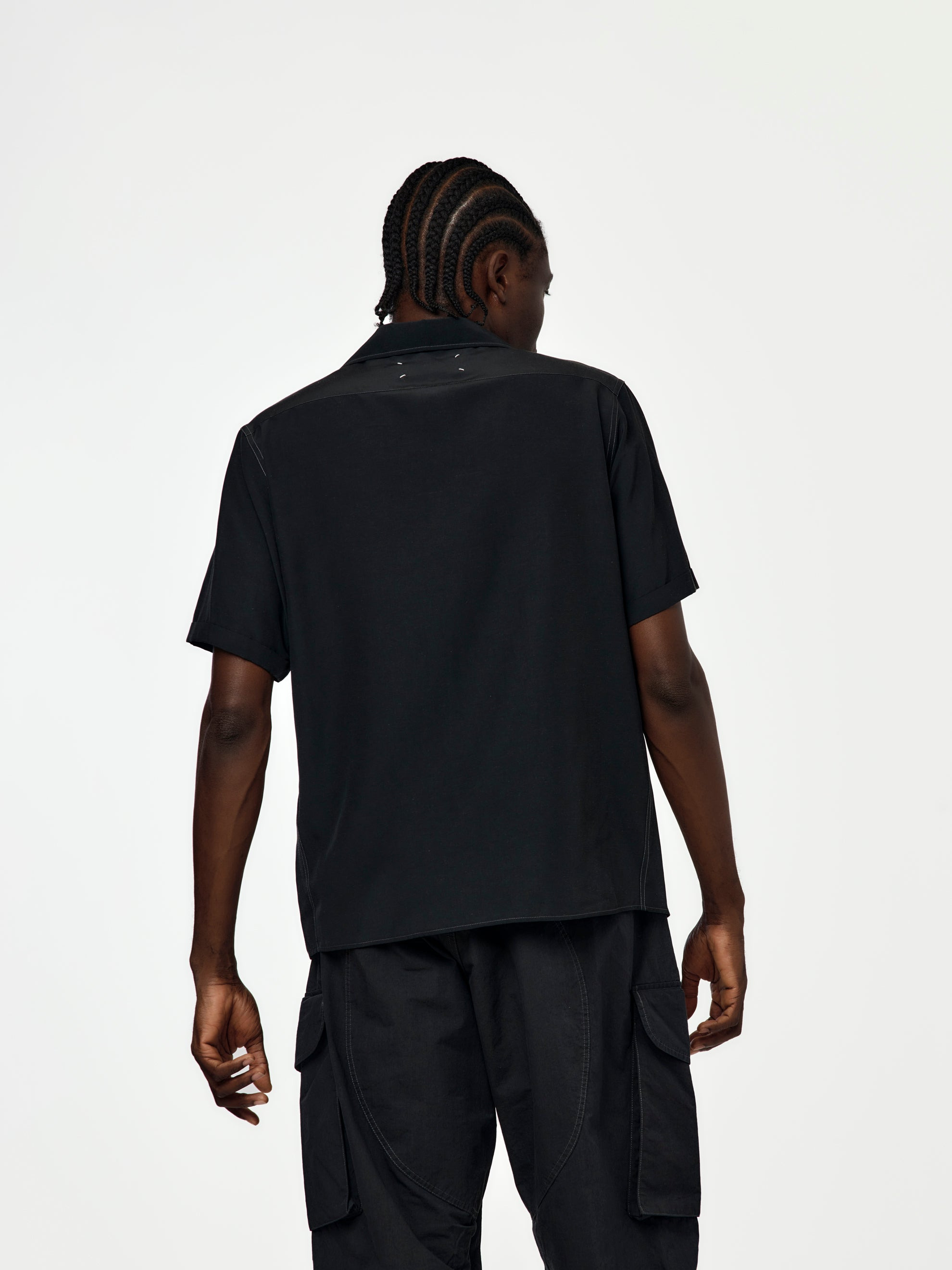 SHORT-SLEEVED SHIRT (BLACK) - 3