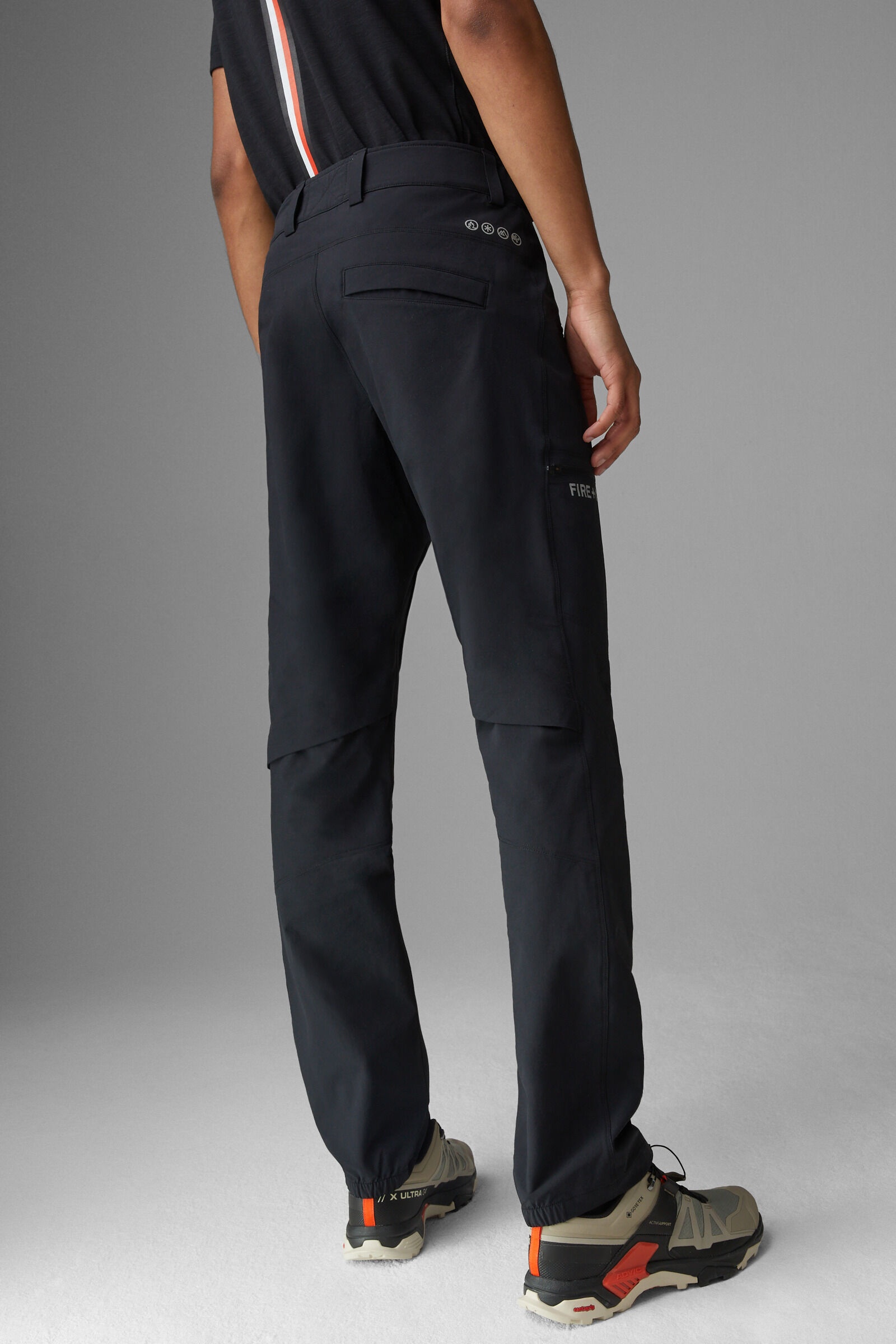 Becor Functional pants in Black - 3