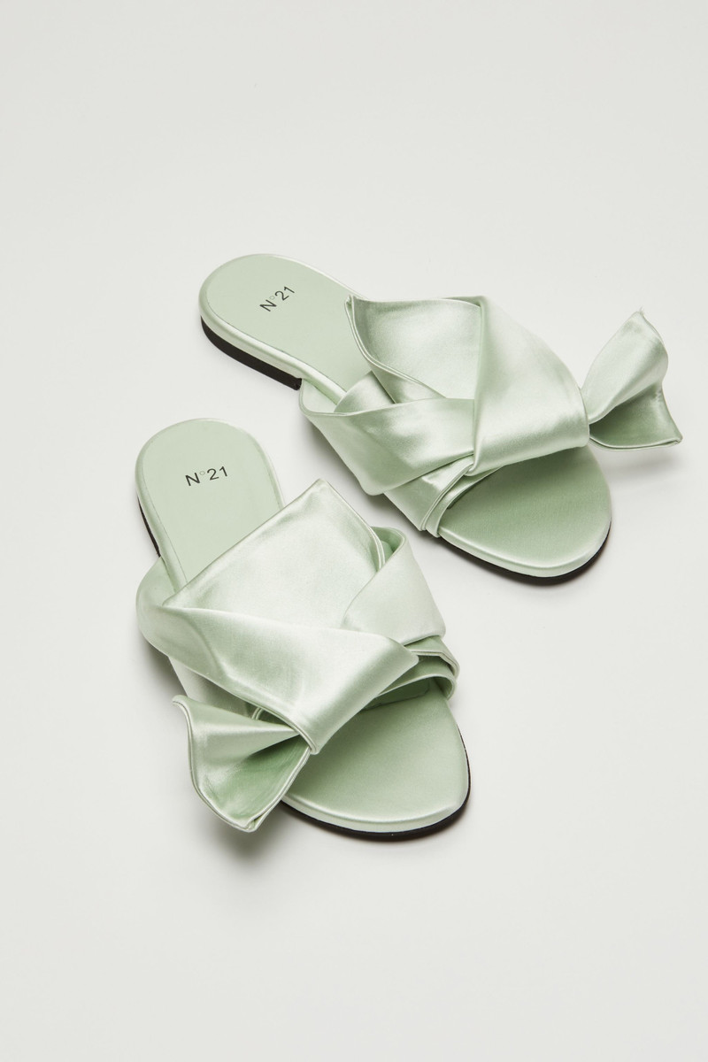 BOW SLIDES 4