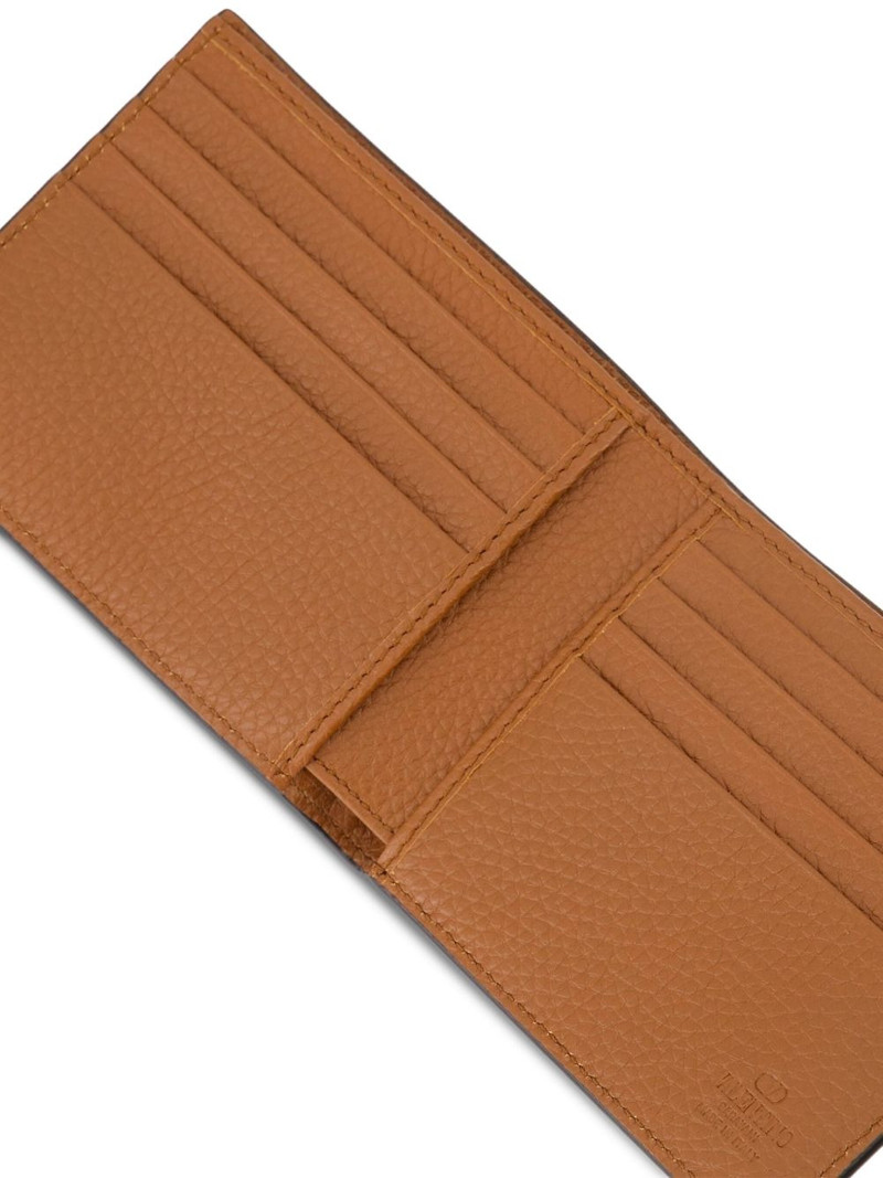 Rockstud calfskin wallet 3