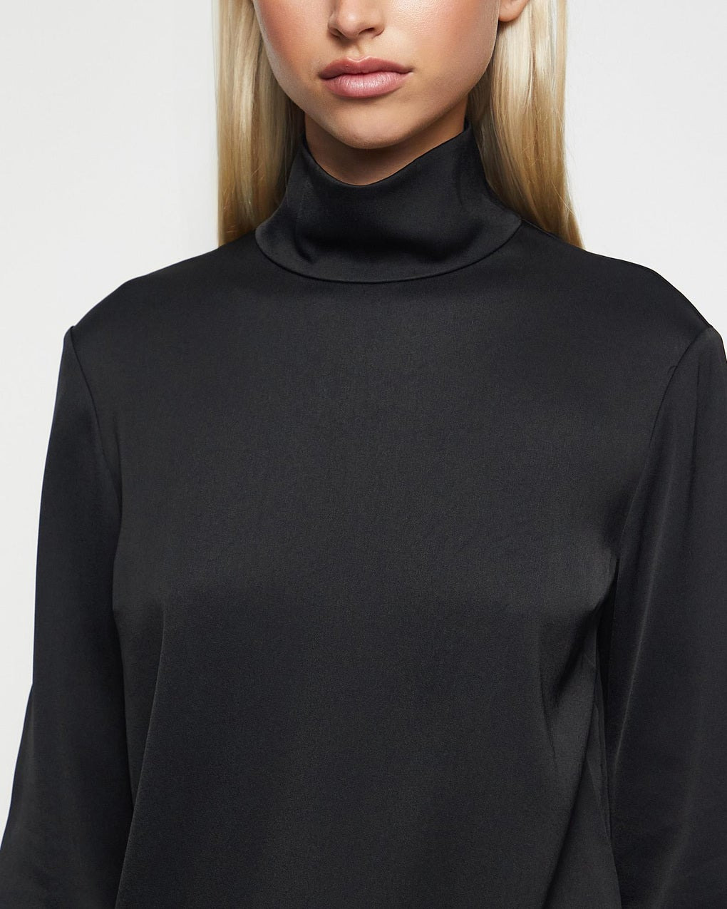 Blouse Turtleneck Satin  Black - 5