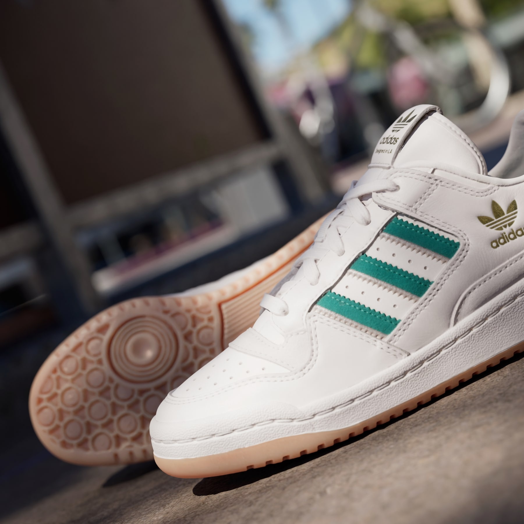 Forum Low CL Shoes - 9