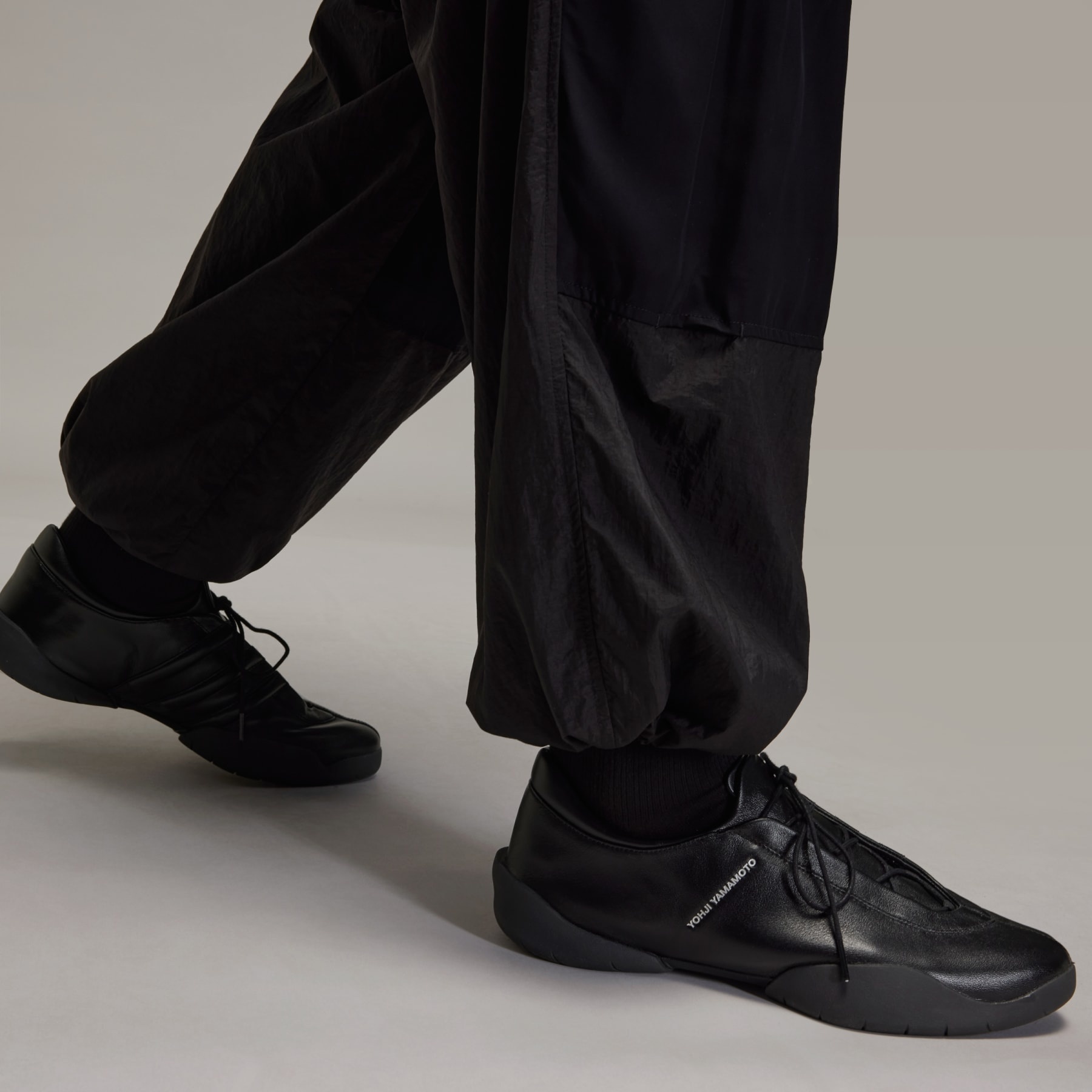 Y-3 Ultralight Nylon Pants - 8