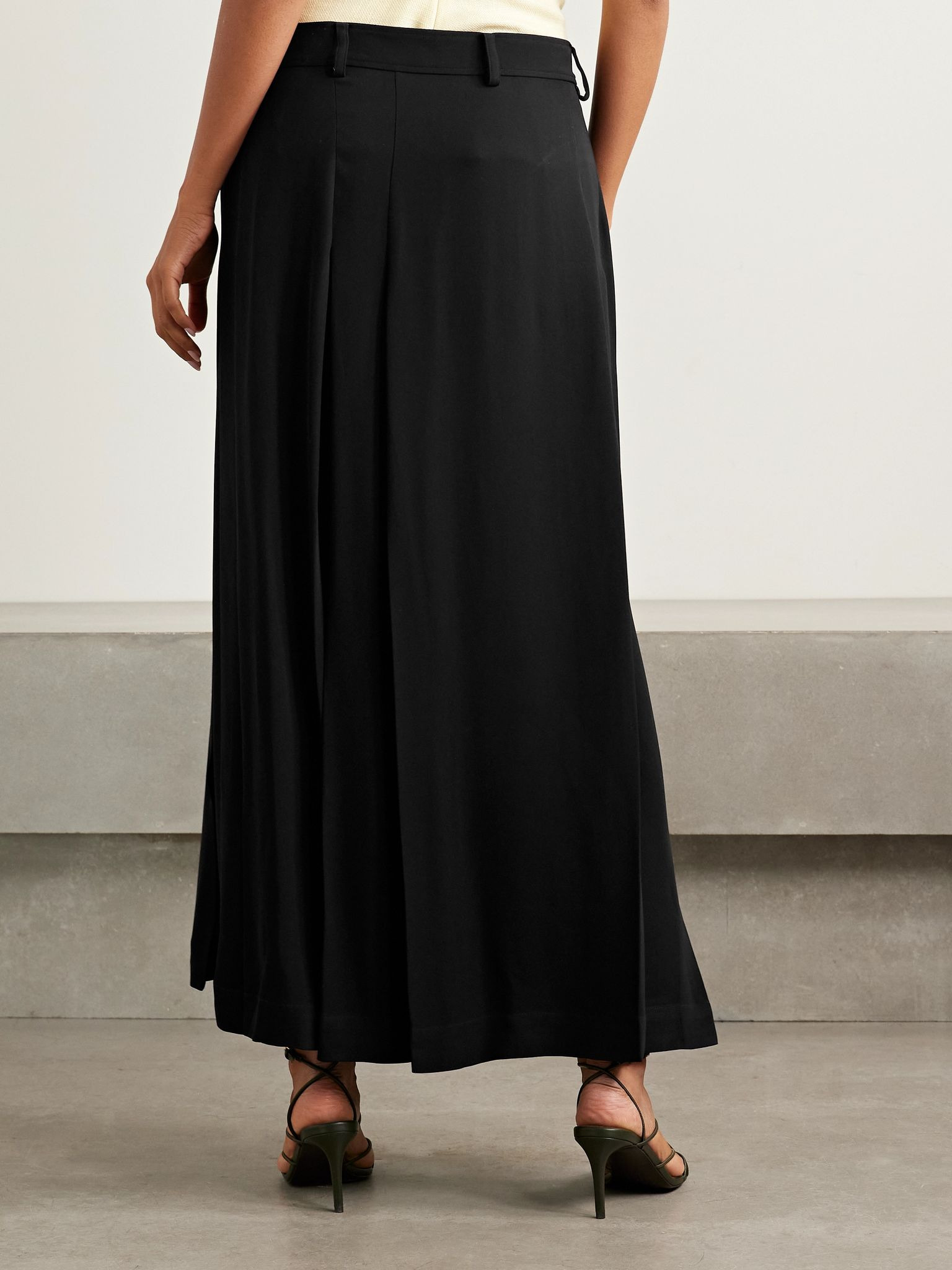 Pleated crepe maxi wrap-effect skirt Black - 4