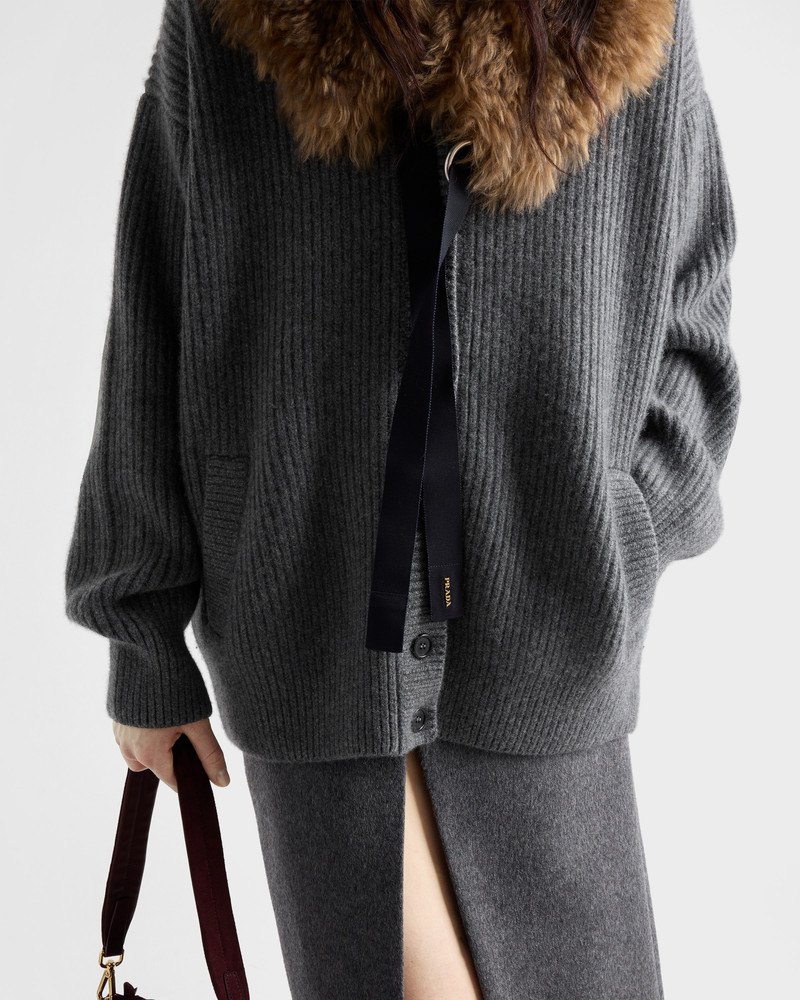 Cashmere cardigan 3