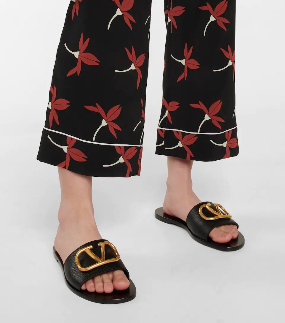 VLogo leather slides - 4