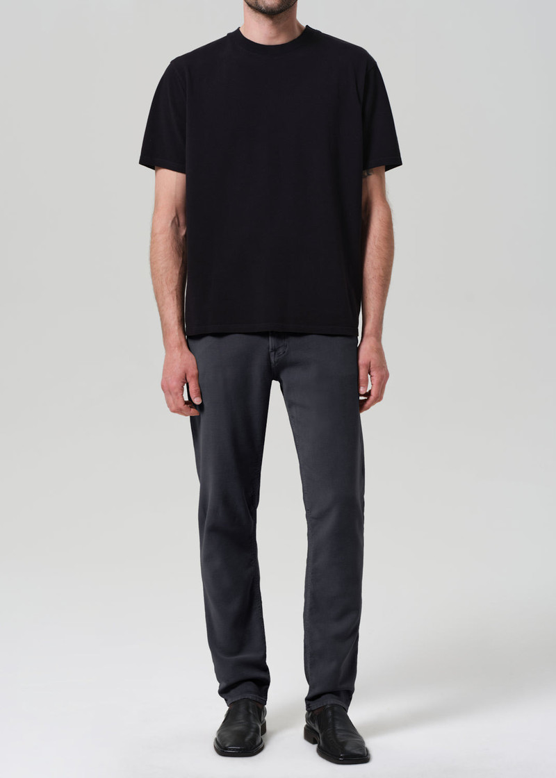 Citizens of Humanity Adler Slim French Terry
In Navy outlook