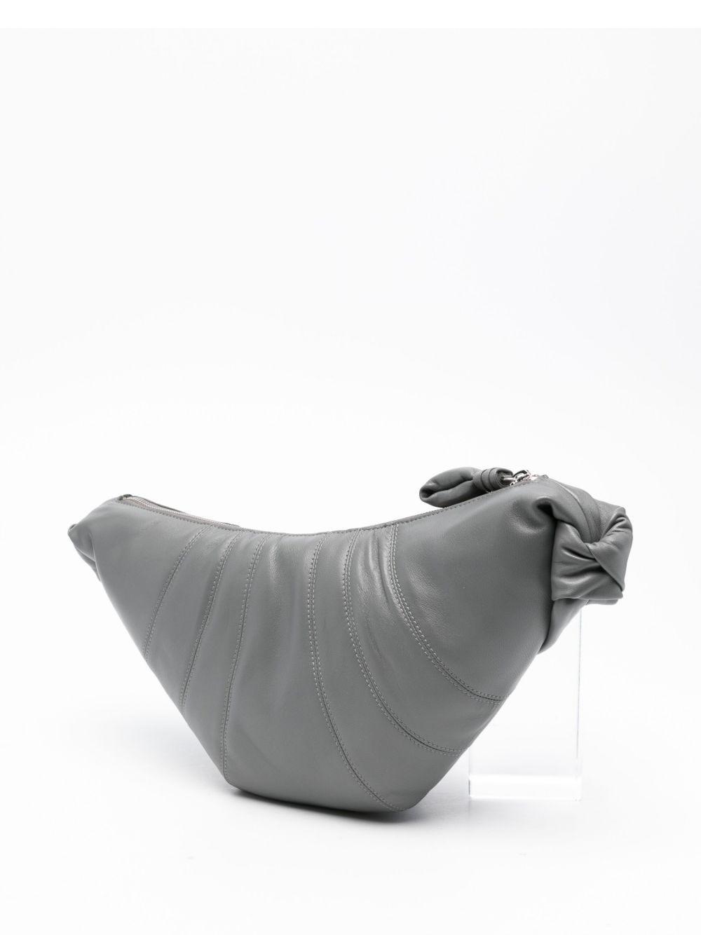 Croissant knot leather shoulder bag - 3