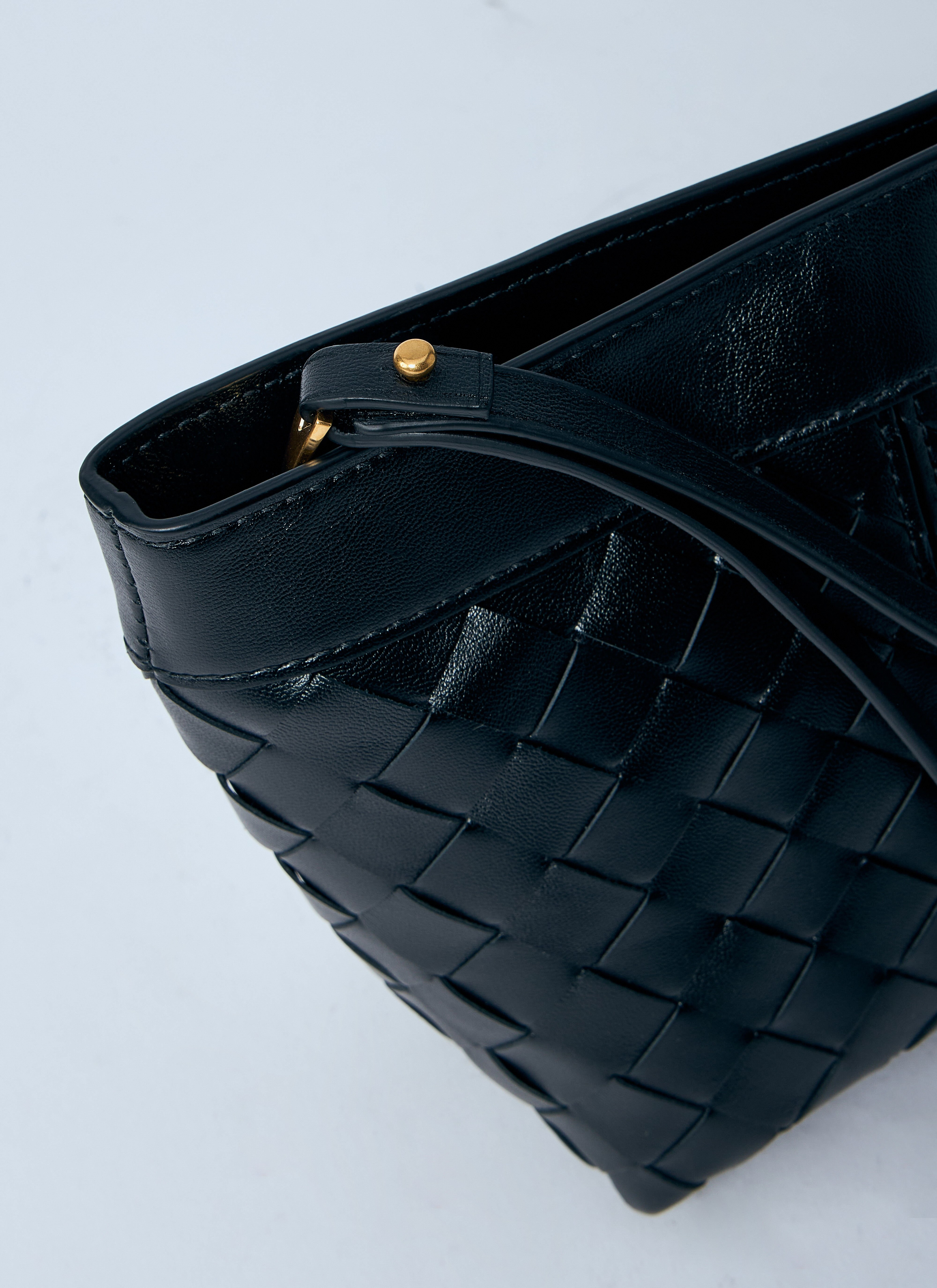 Intrecciato Pouch - 4