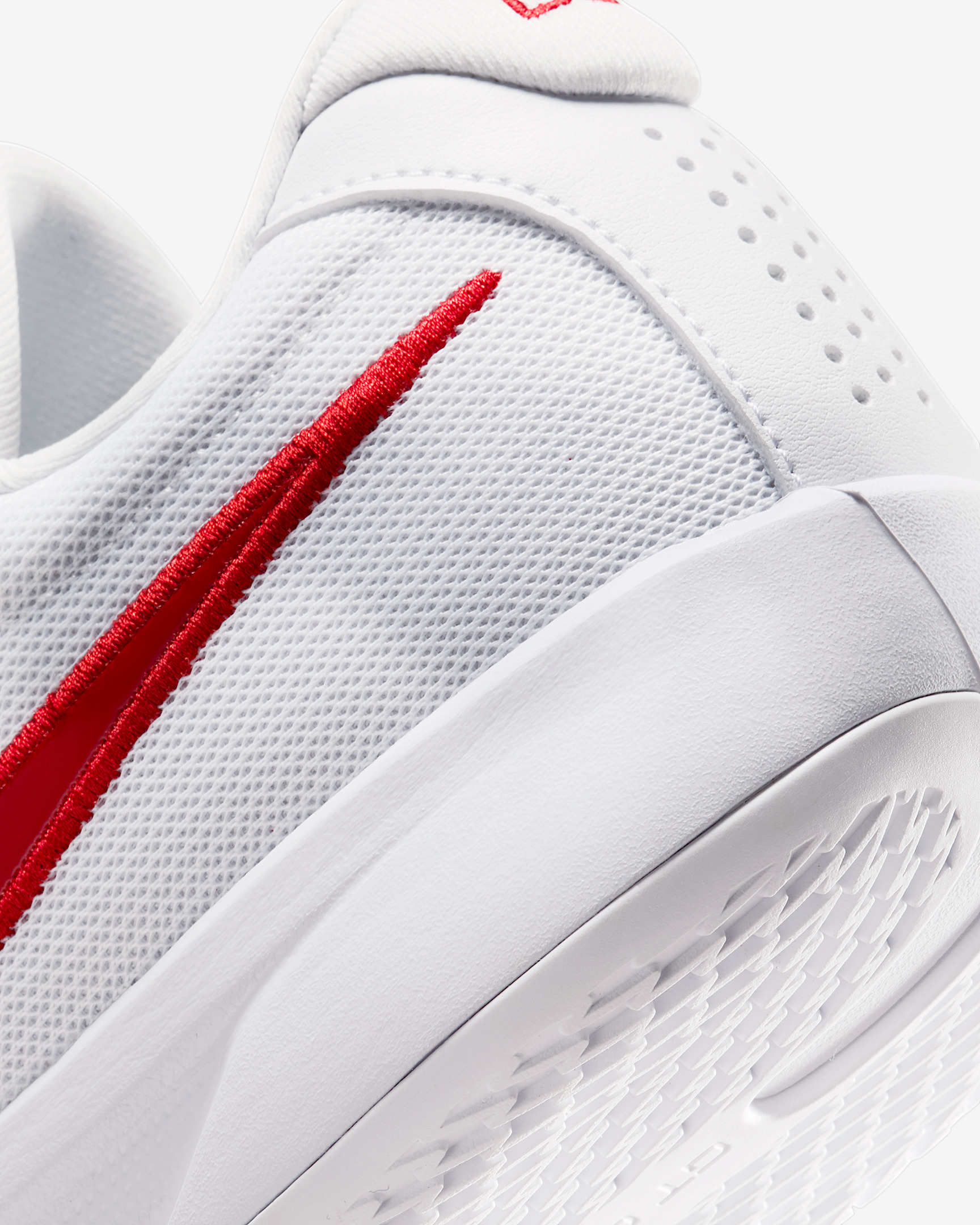 Nike G.T. Cut Academy Basketball Shoes - 8