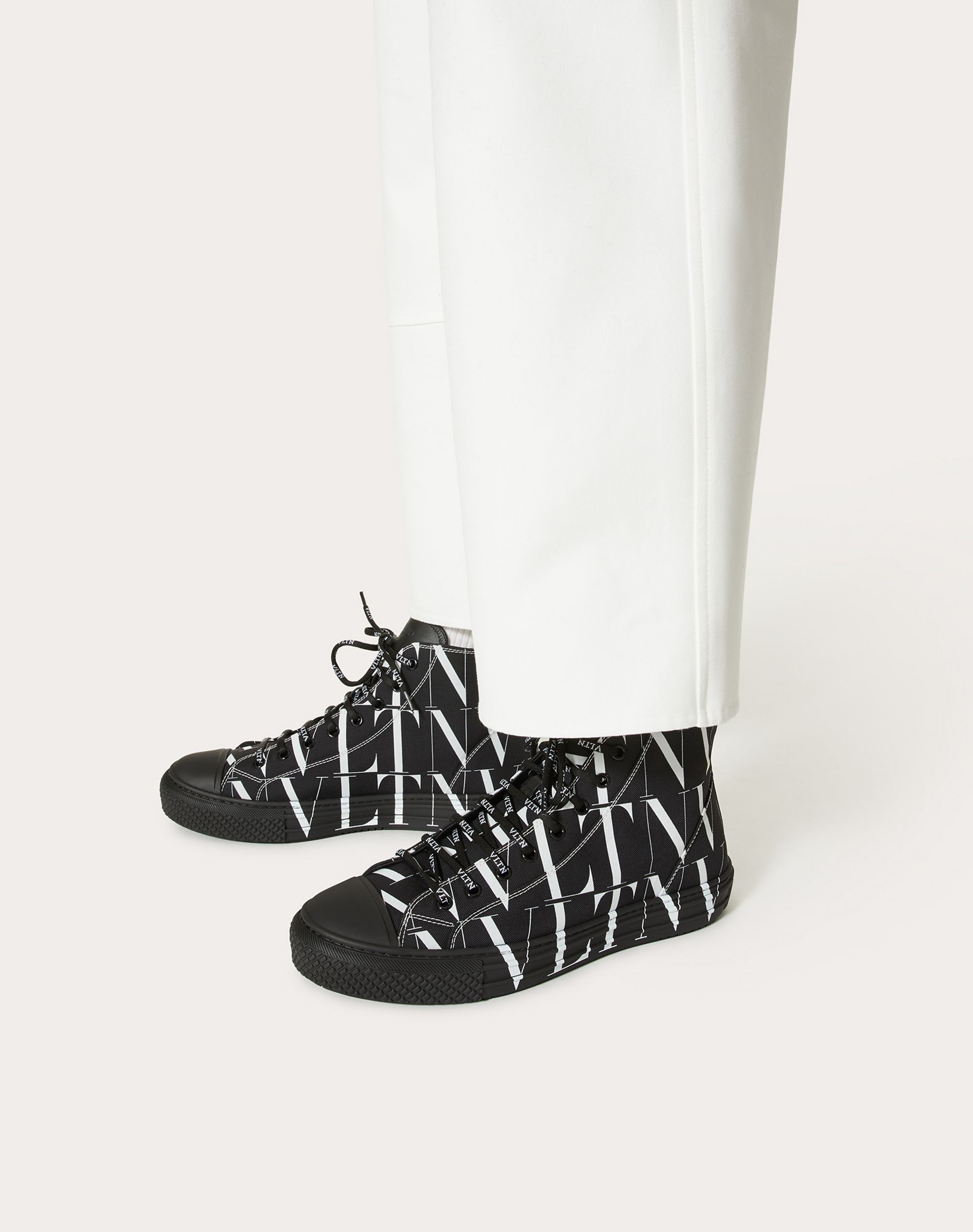VLTN TIMES Giggies High-top Fabric Sneaker - 6