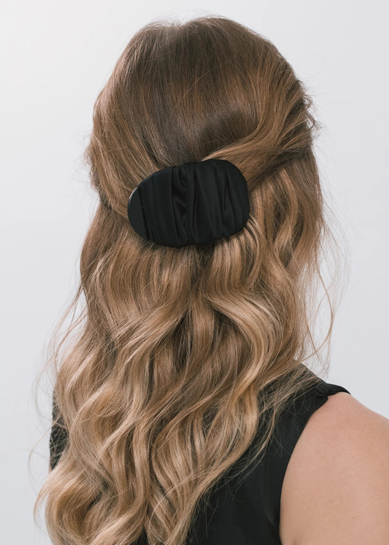 Jennifer Behr Tasha Jaw Clip outlook