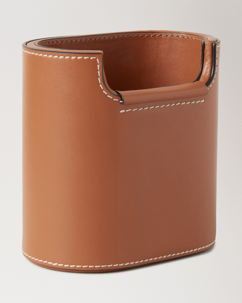 Mulberry Pen Pot
Vintage Oak Nappa outlook