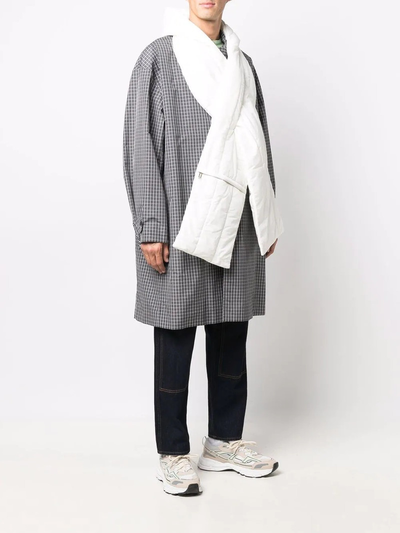 padded-effect scarf 3