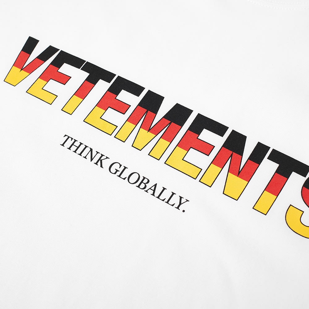 VETEMENTS Germany Logo Oversized Tee - 2