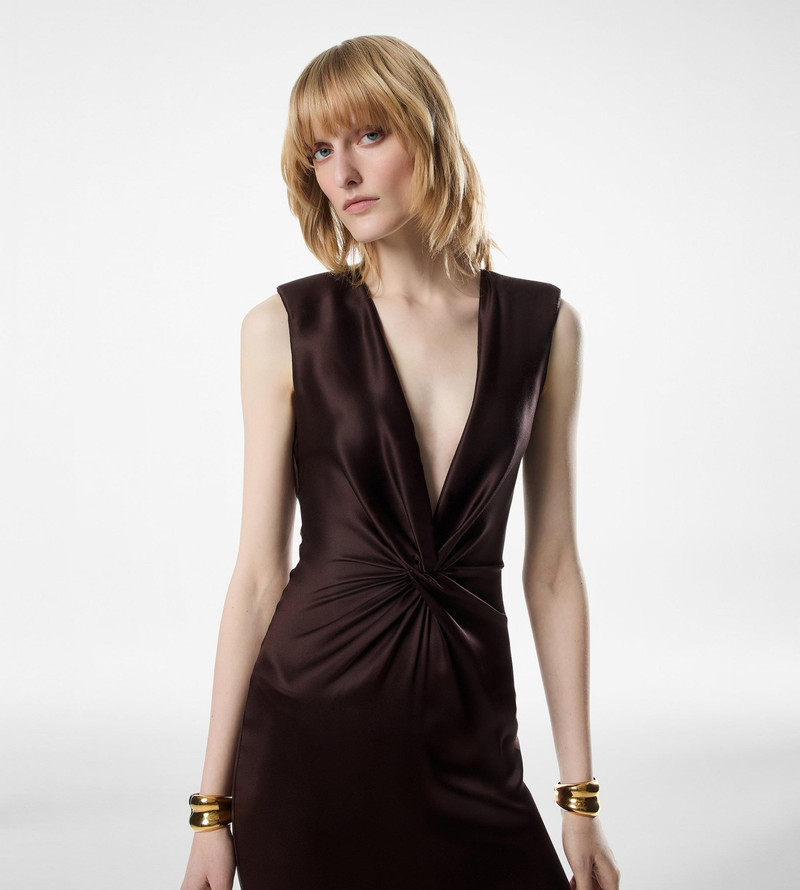 TOM FORD SLEEVELESS DEEP V-NECK TWIST FRONT SILK EVENING DRESS outlook
