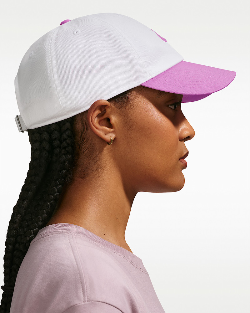 Nike Club Unstructured Futura Wash Cap 4