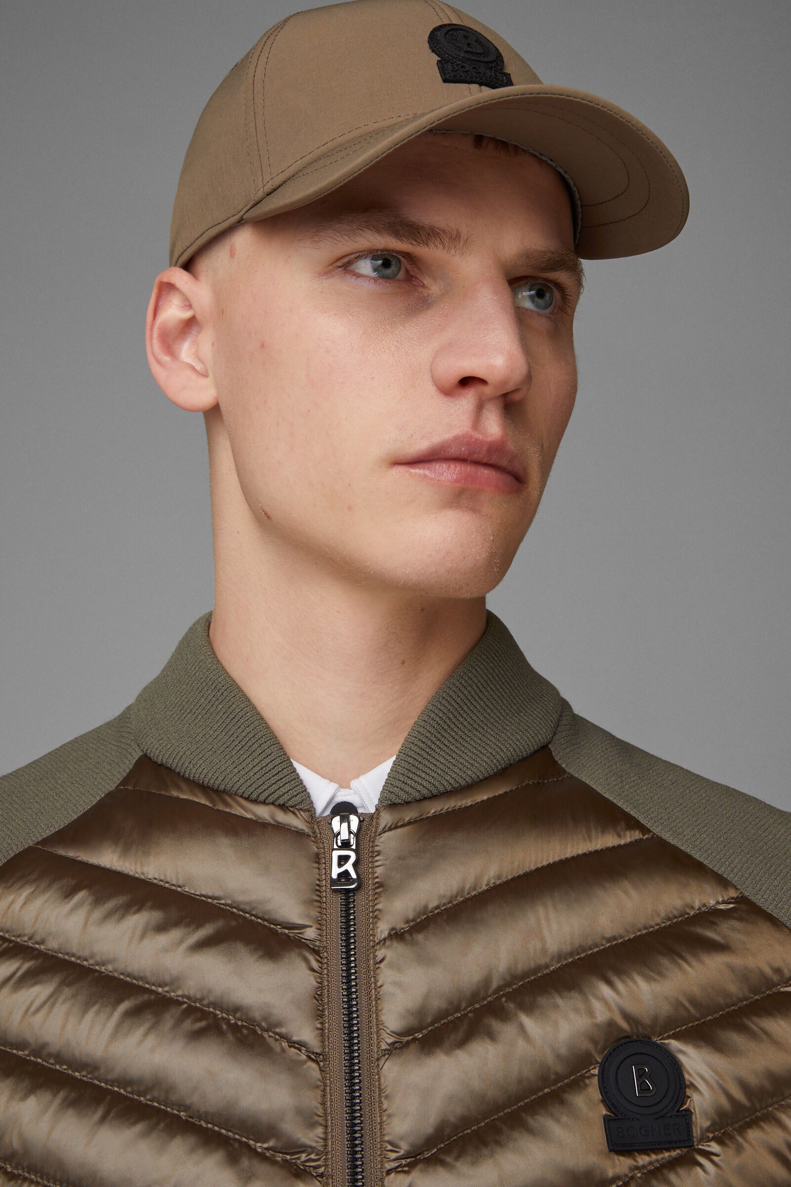 Lucio Hybrid knitted vest in Olive green - 5