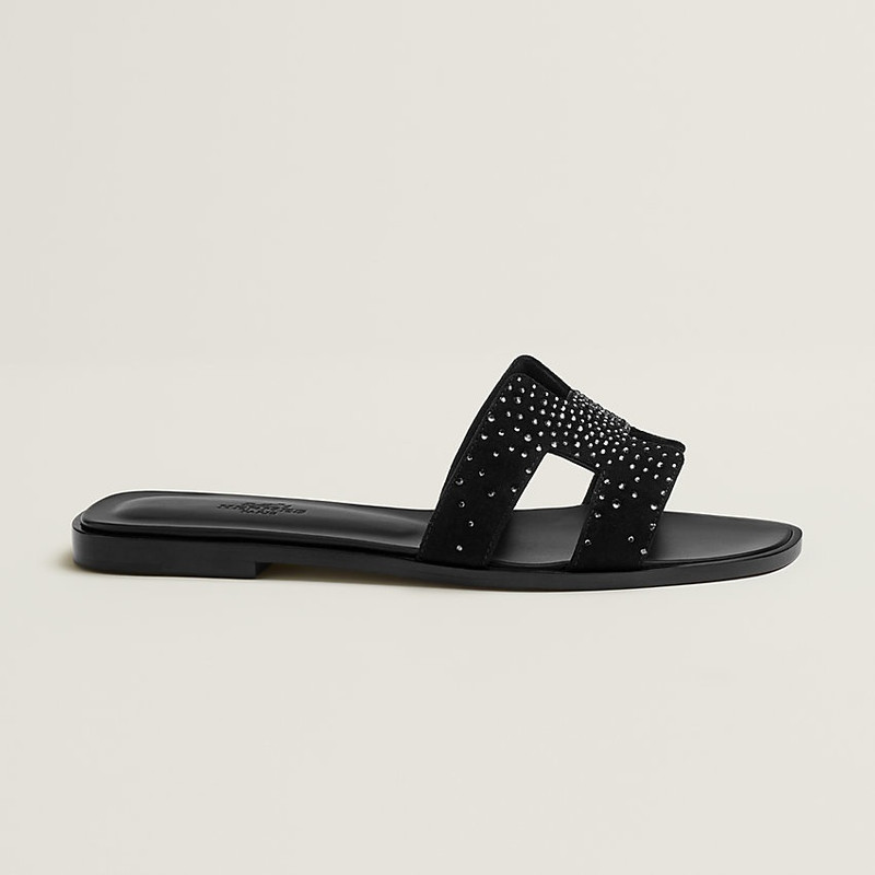 Hermès Oran sandal outlook
