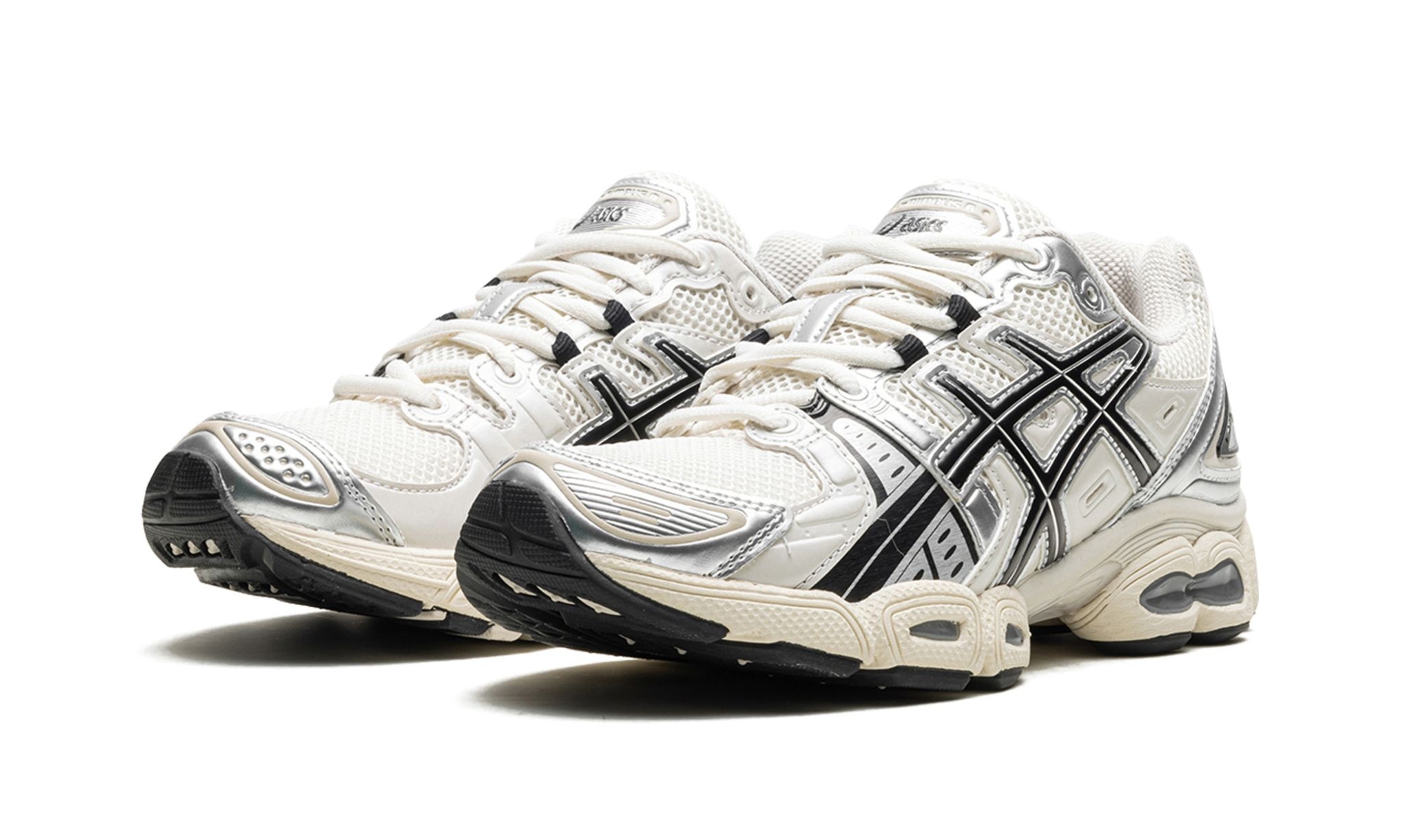 Gel Nimbus 9 "Cream / Black" - 2