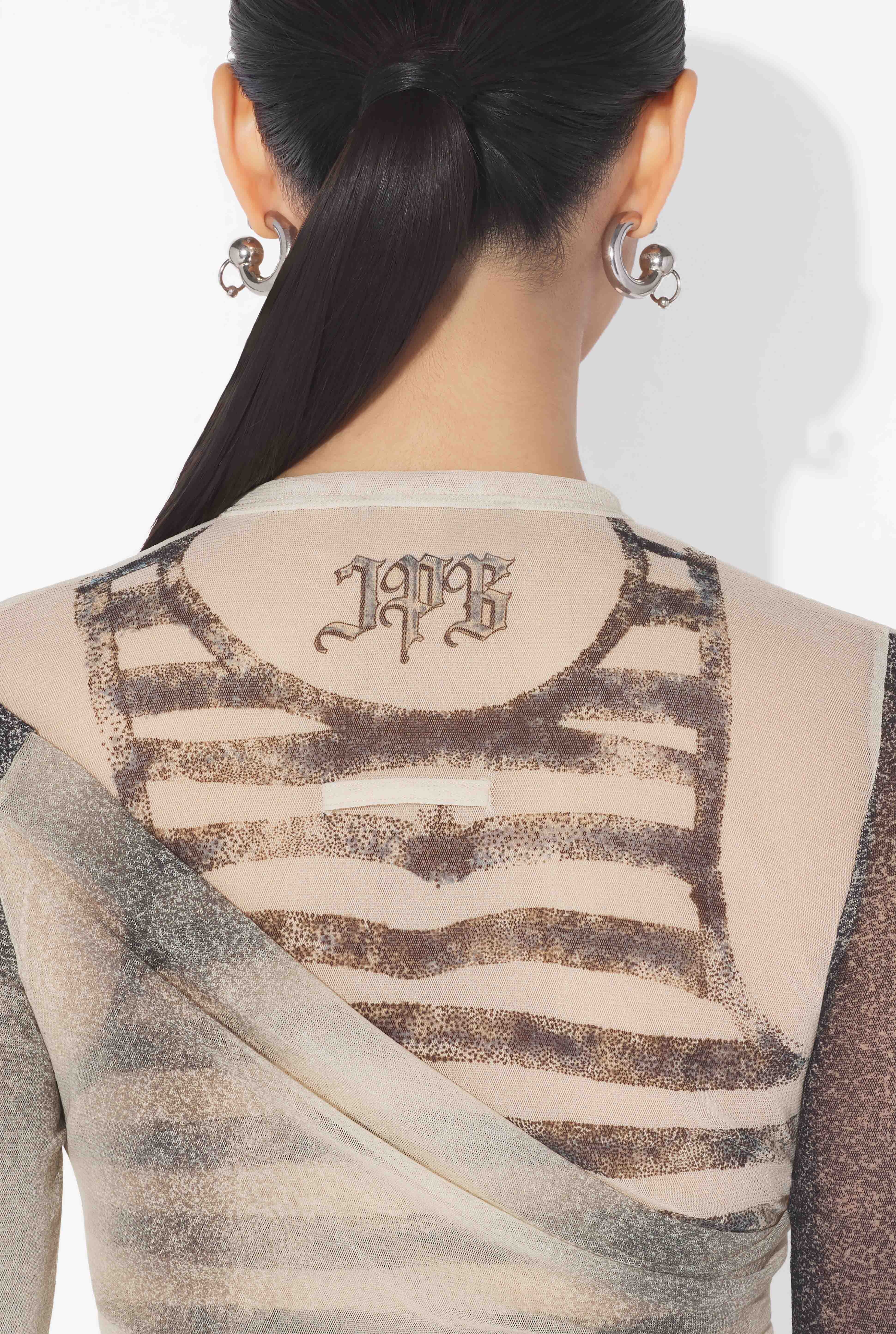 THE “TATTOO ROSE AND BIRD” TOP - 5