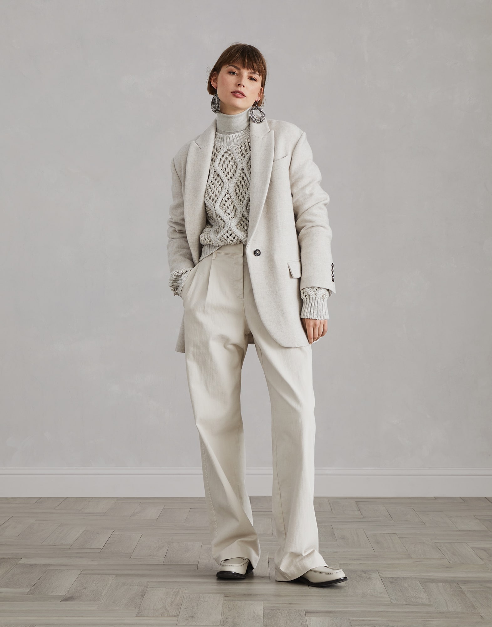 Hand-finished cozy cashmere double cloth blazer with monili - 5