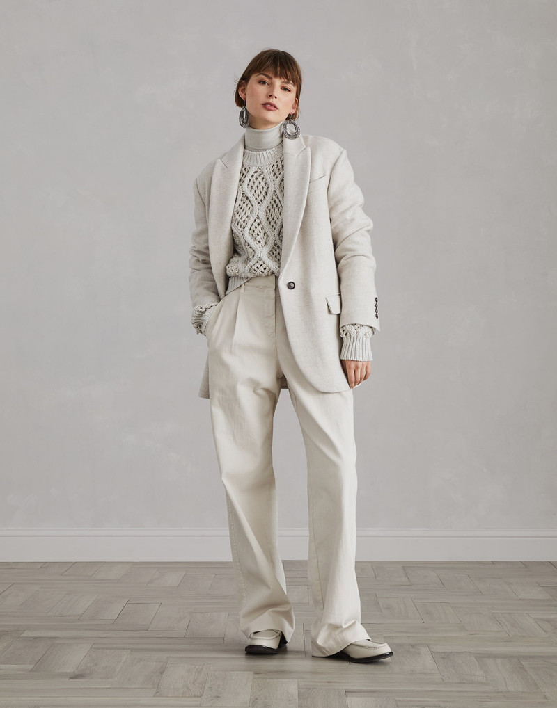 Hand-finished cozy cashmere double cloth blazer with monili 5