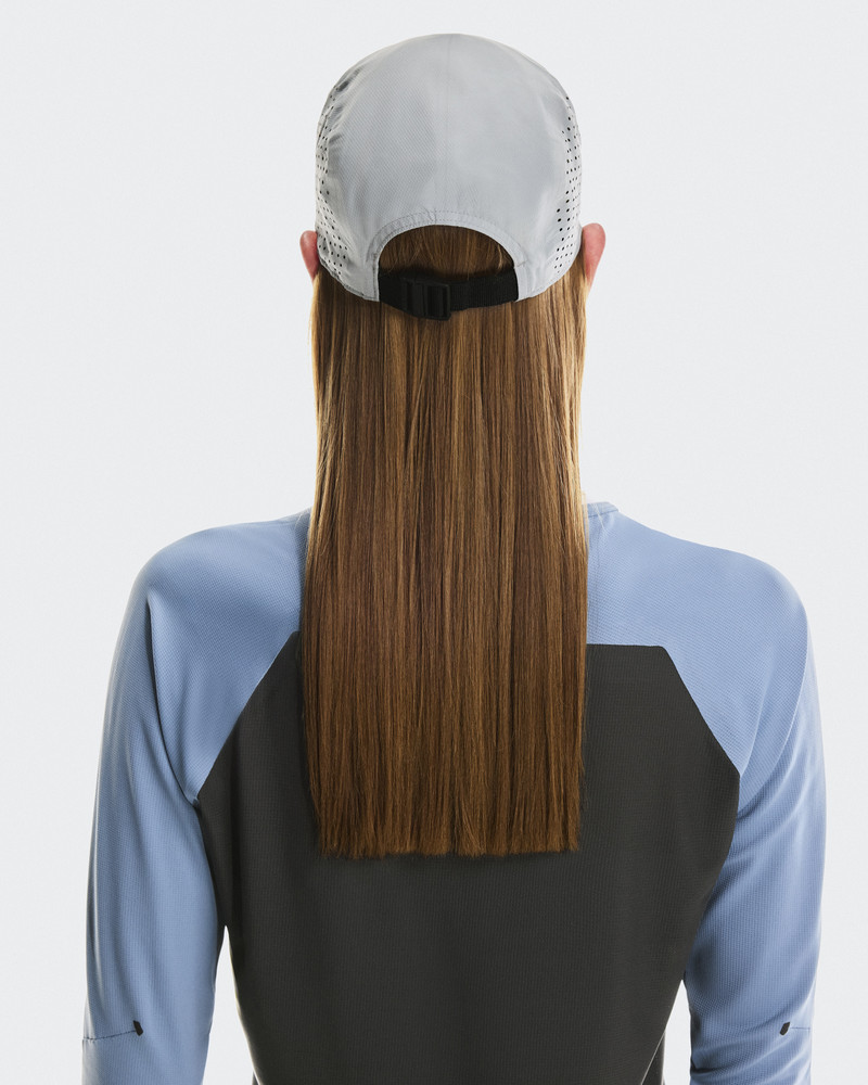 On Lightweight Cap outlook