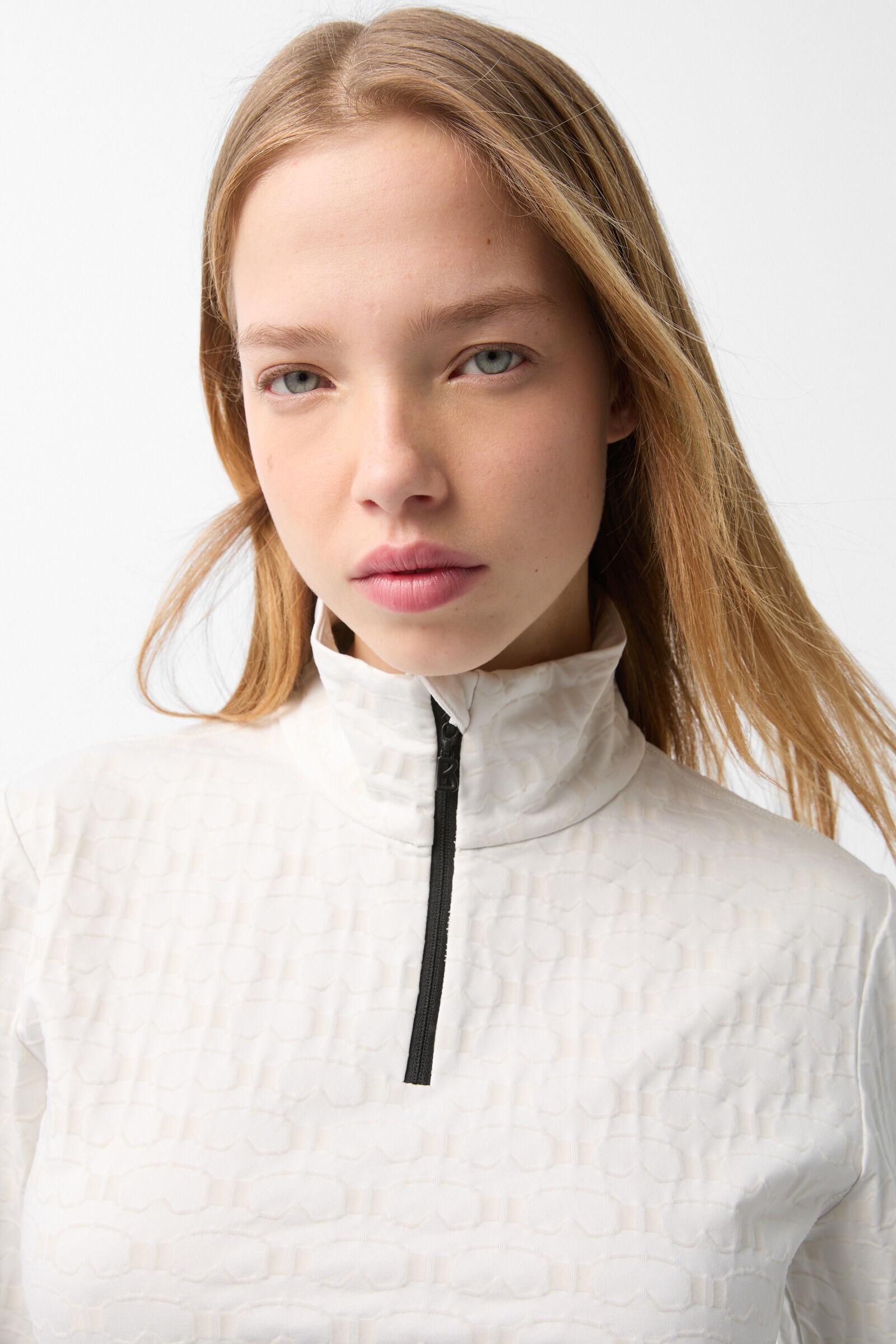 Margo First layer in Off-white - 4
