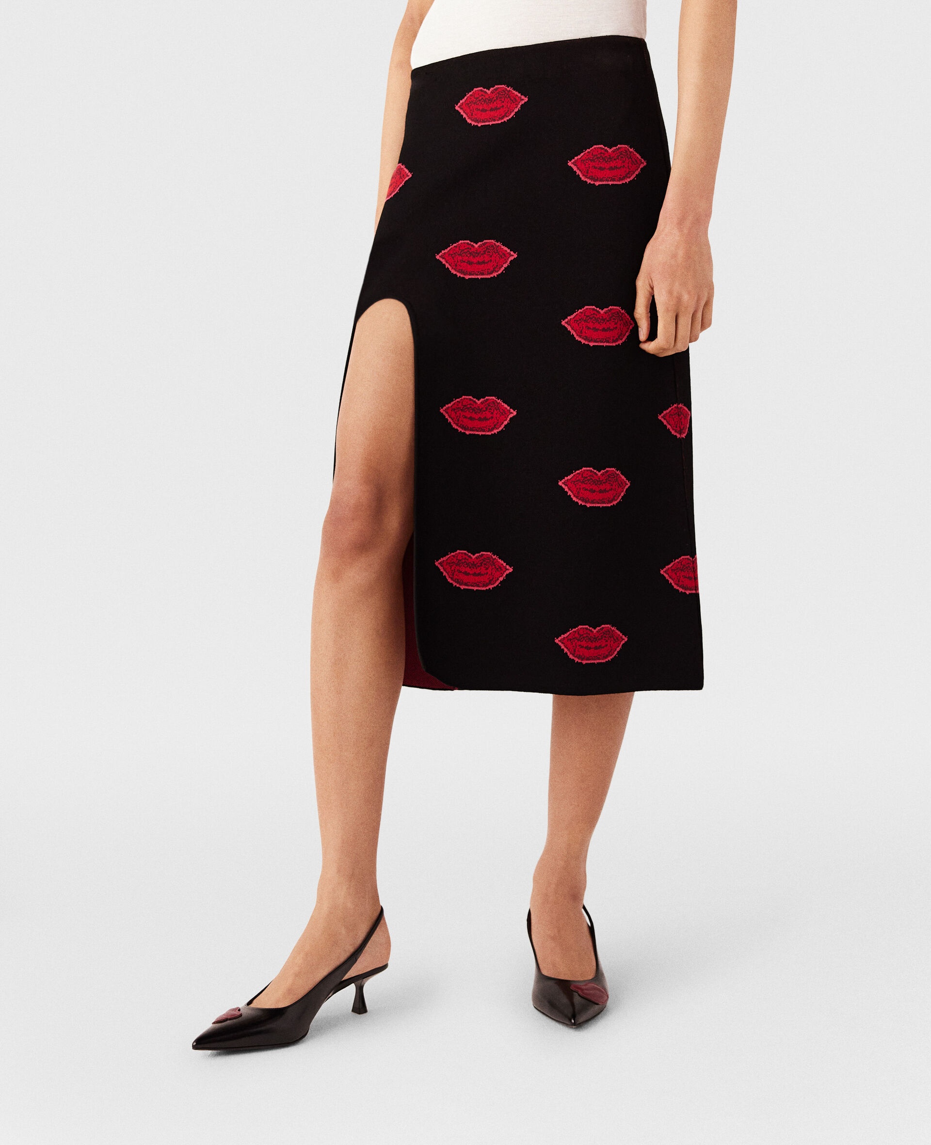 Lips Graphic Knit Mid-Rise Midi Skirt - 6