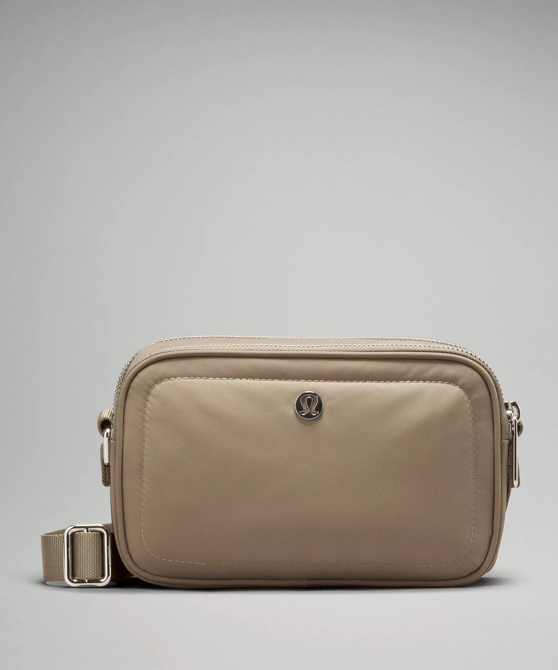Crossbody Camera Bag 2L - 1