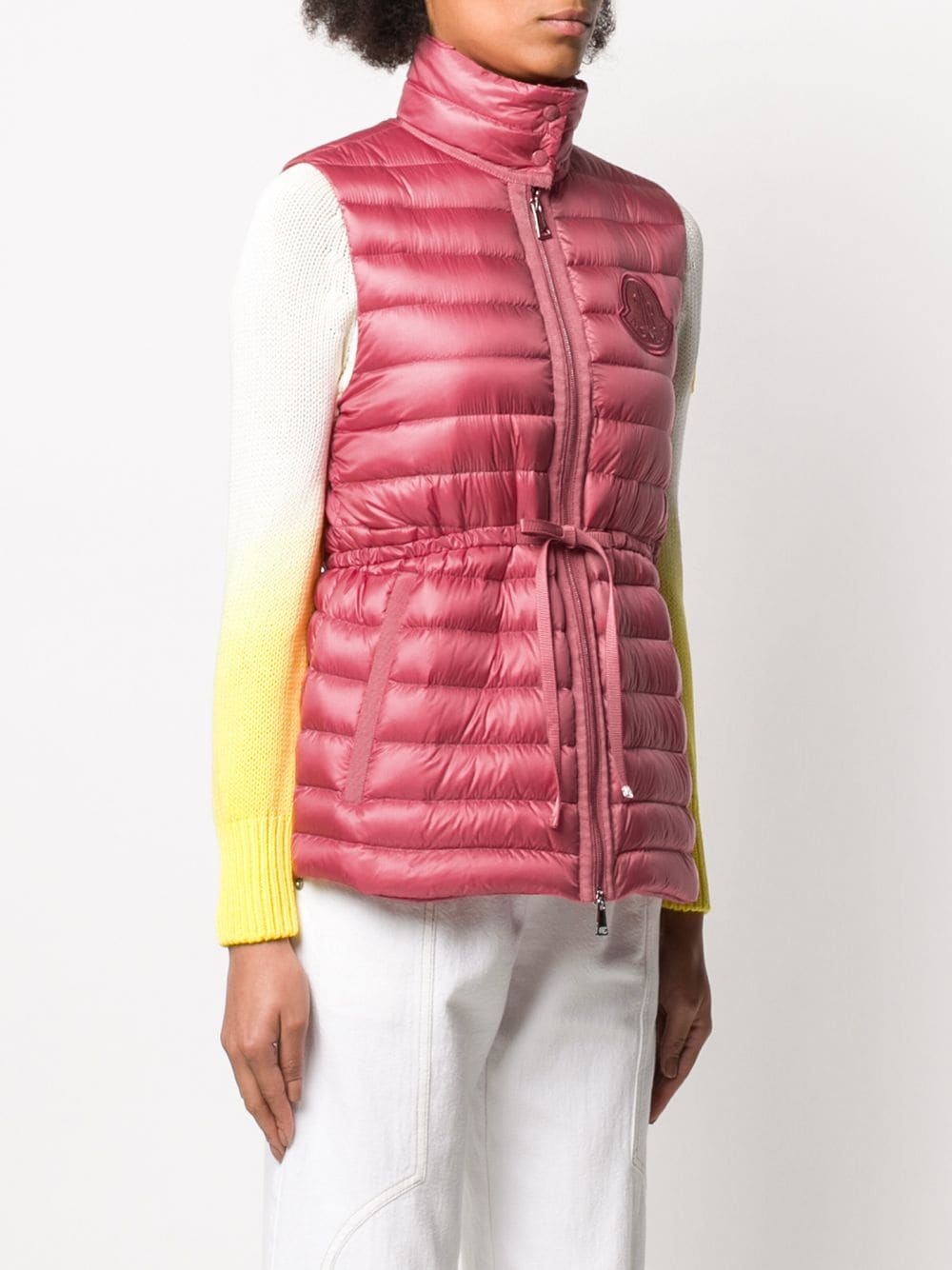 drawstring-waist quilted down gilet - 3