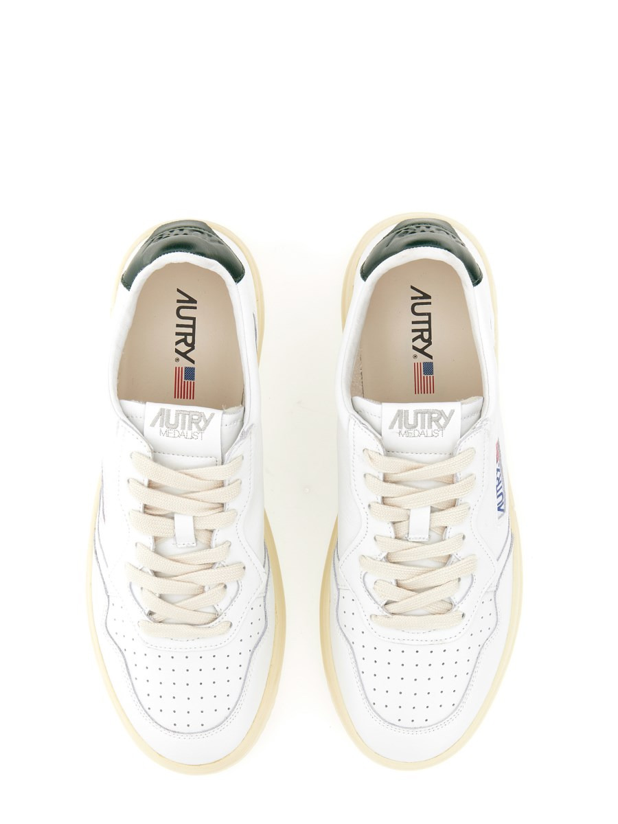 SNEAKER MEDALIST IN PELLE - 2