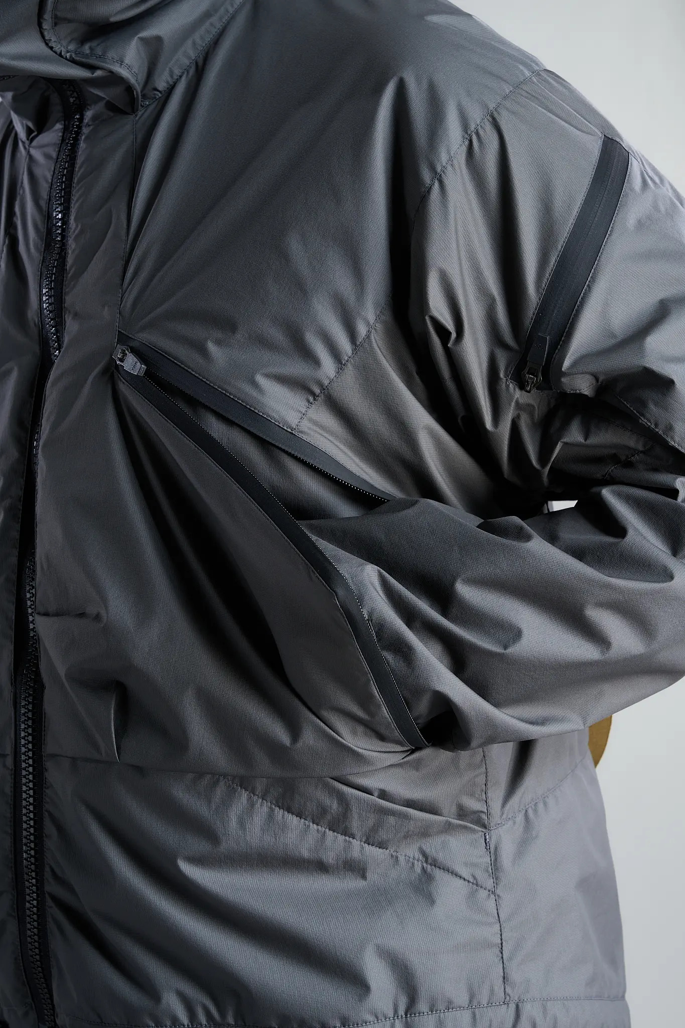 J104U-WS 2L Windstopper® Jacket Gray/Black - 23