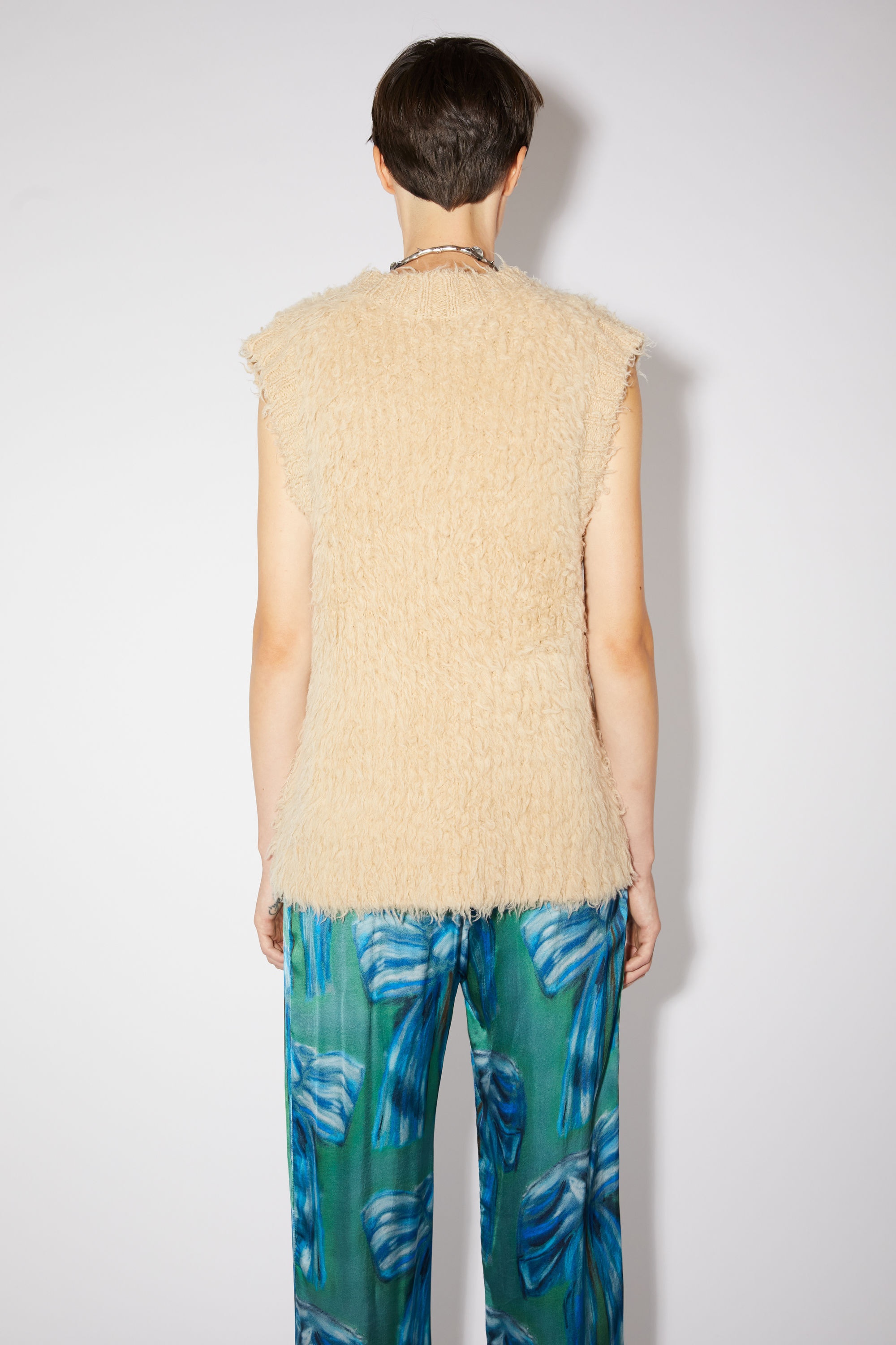 Acne Studios Fluffy merino gilet - Light camel | REVERSIBLE