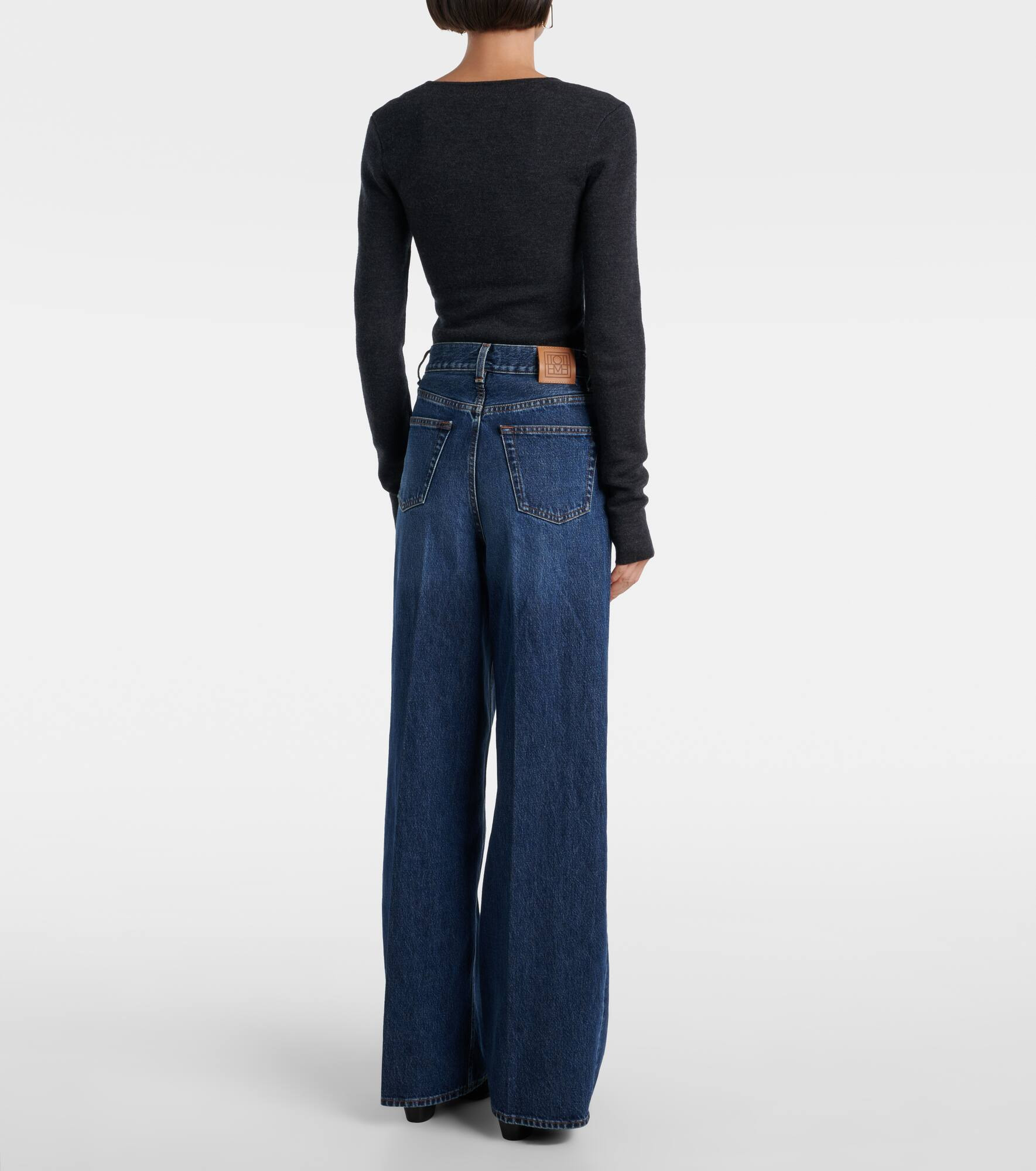 High-rise wide-leg jeans - 3