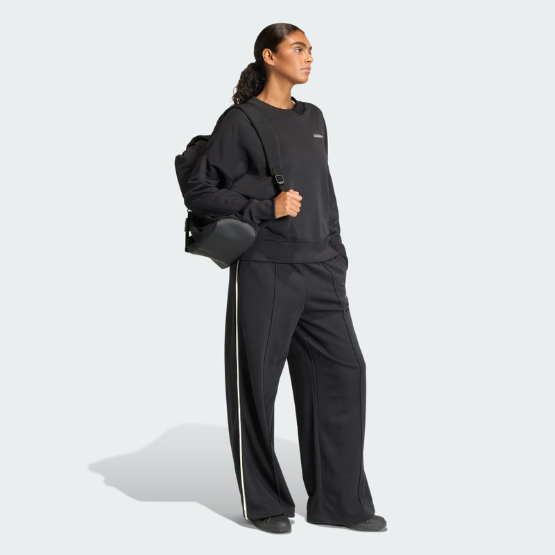 Seasonal Essentials Colorpop Sweatshirt with Embroidered Graphic 4