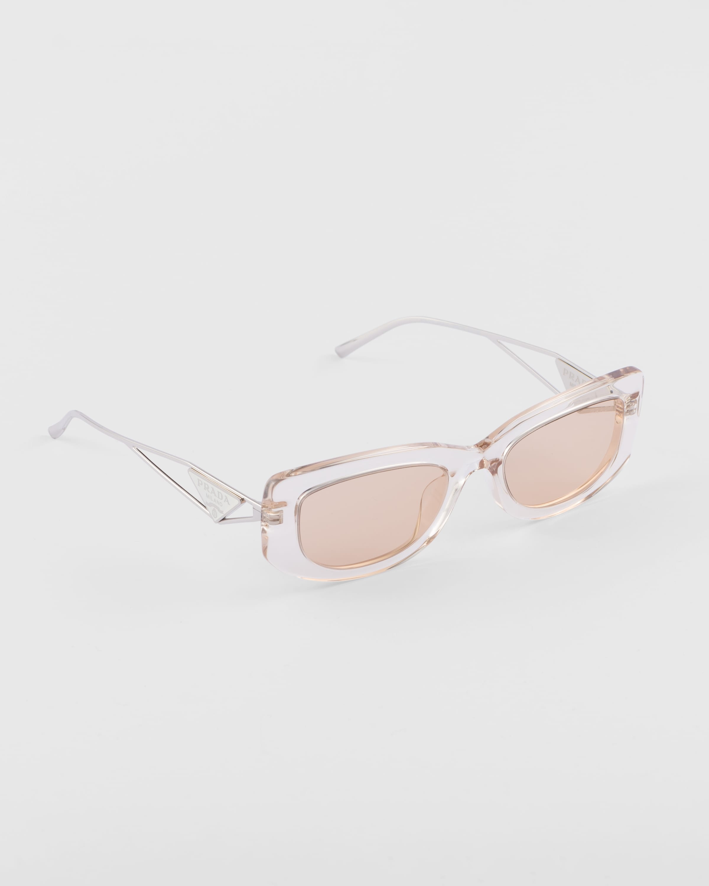 Sunglasses with triangle logo - 3
