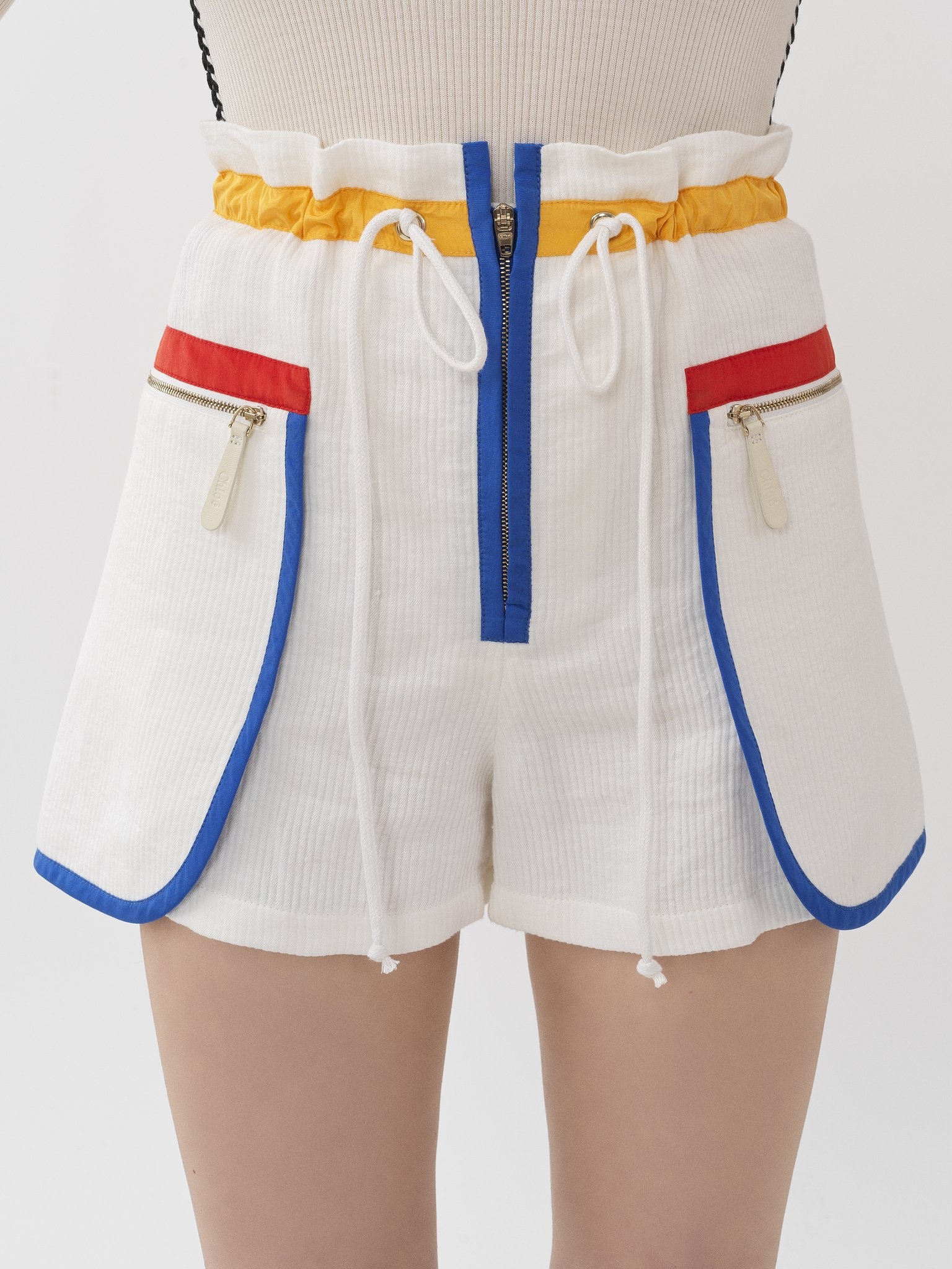 SPORTY SHORTS - 6