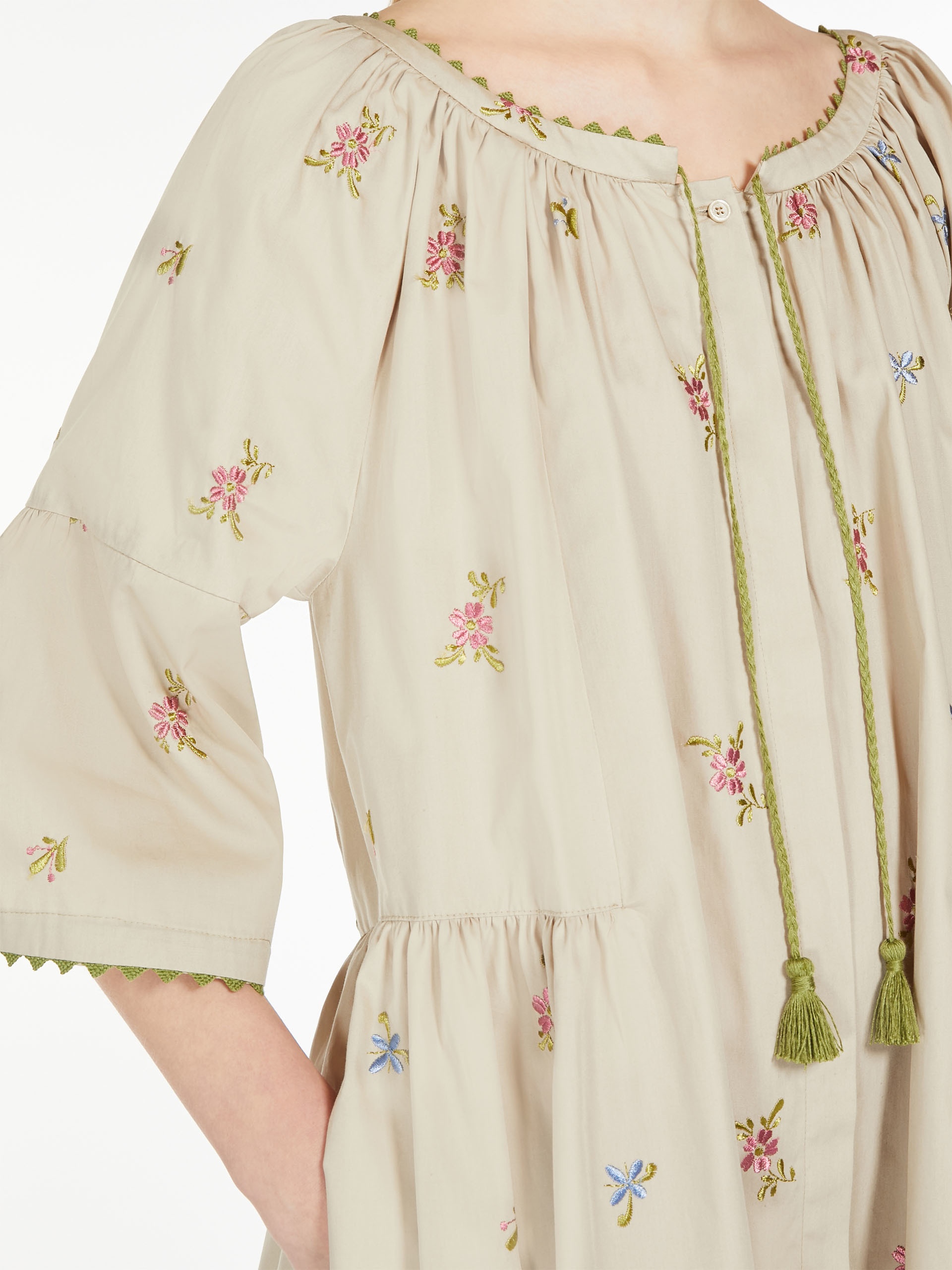 ワンピース Weekend Max Mara Beige poplin Taso dress WEEKEND Max Mara TASO Embroidered poplin dress | REVERSIBLE