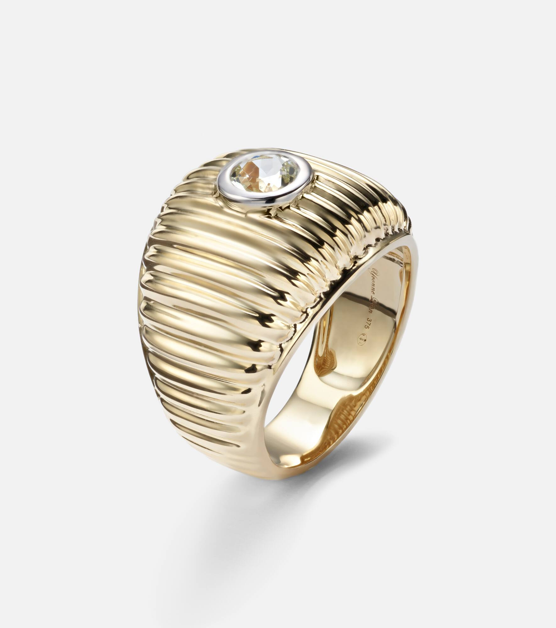 9kt gold ring with topaz - 4